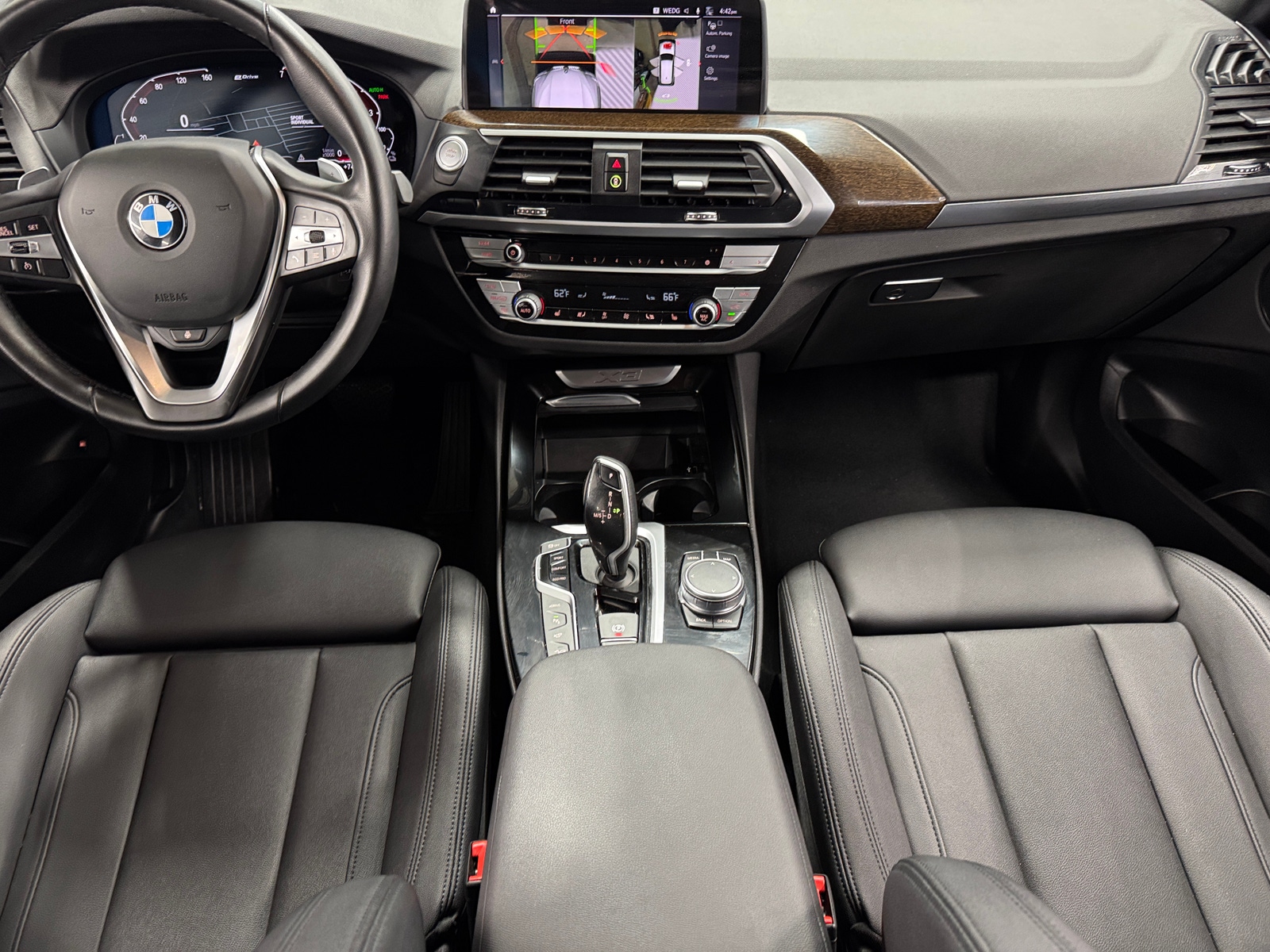Thumbnail: 2021 BMW X3 - 2