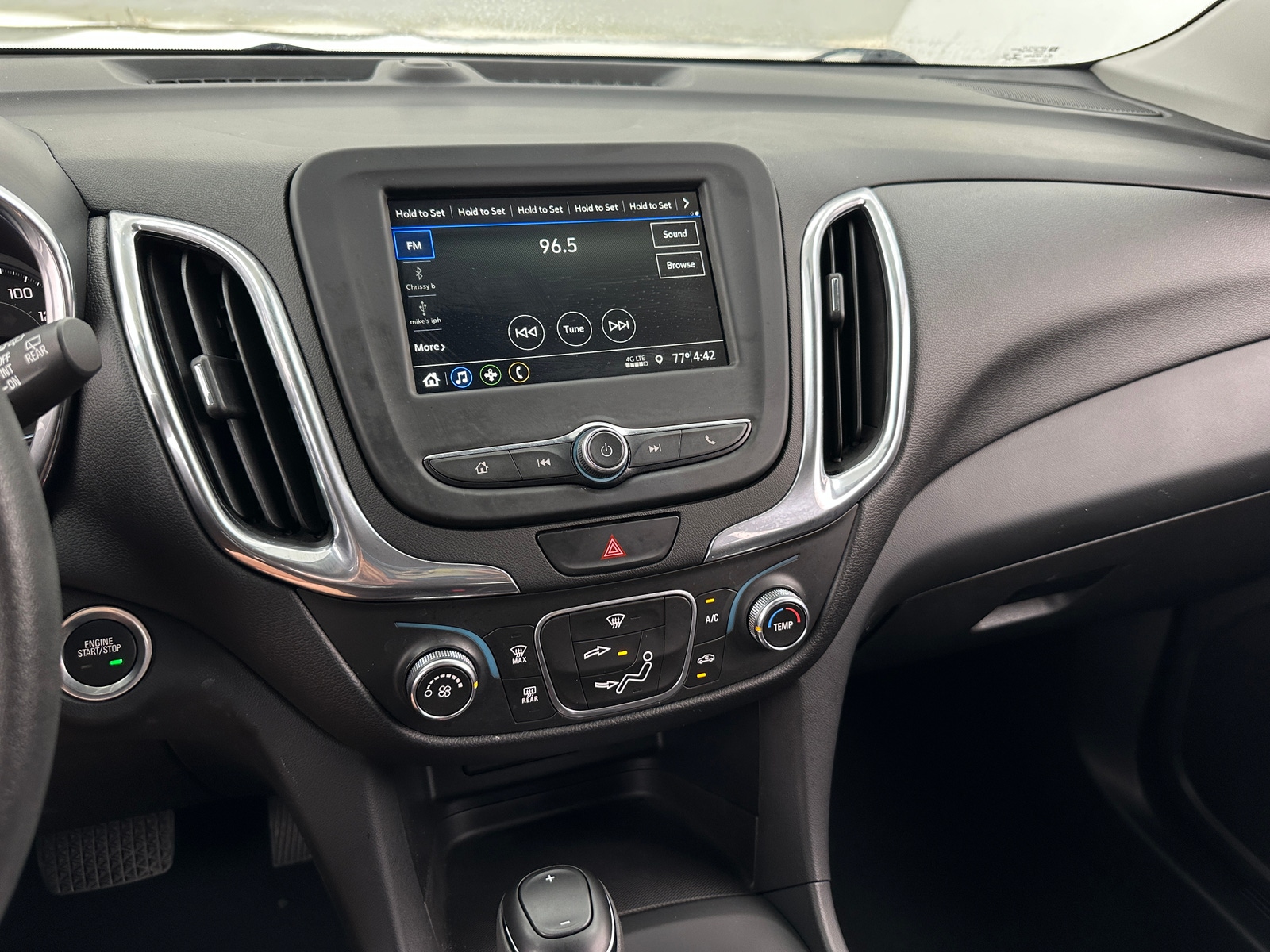 Thumbnail: 2019 Chevrolet Equinox - 4