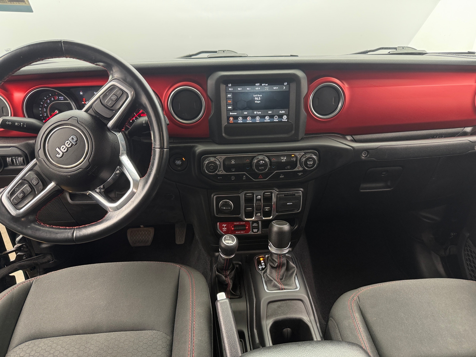 Thumbnail: 2021 Jeep Gladiator - 3