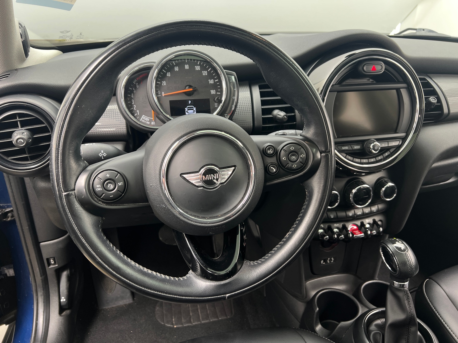 Thumbnail: 2018 MINI Cooper Hardtop - 4
