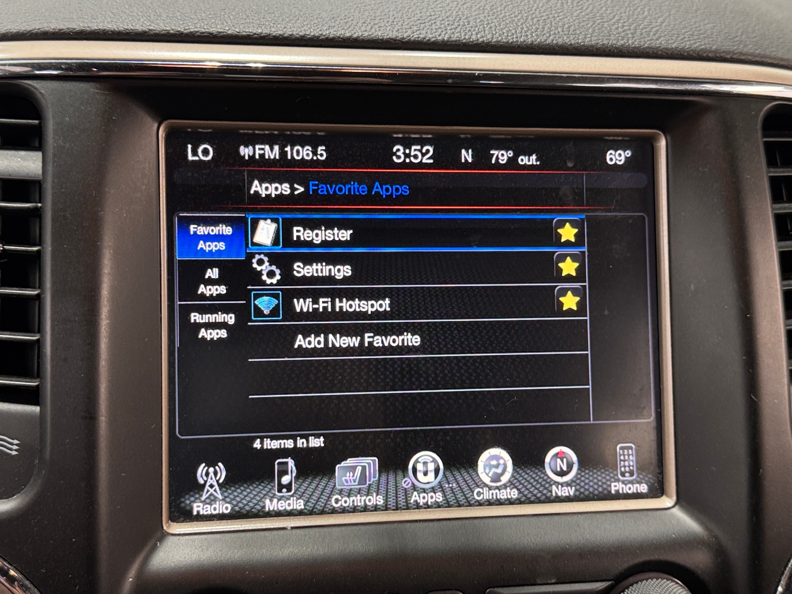 Thumbnail: 2016 Jeep Grand Cherokee - 3