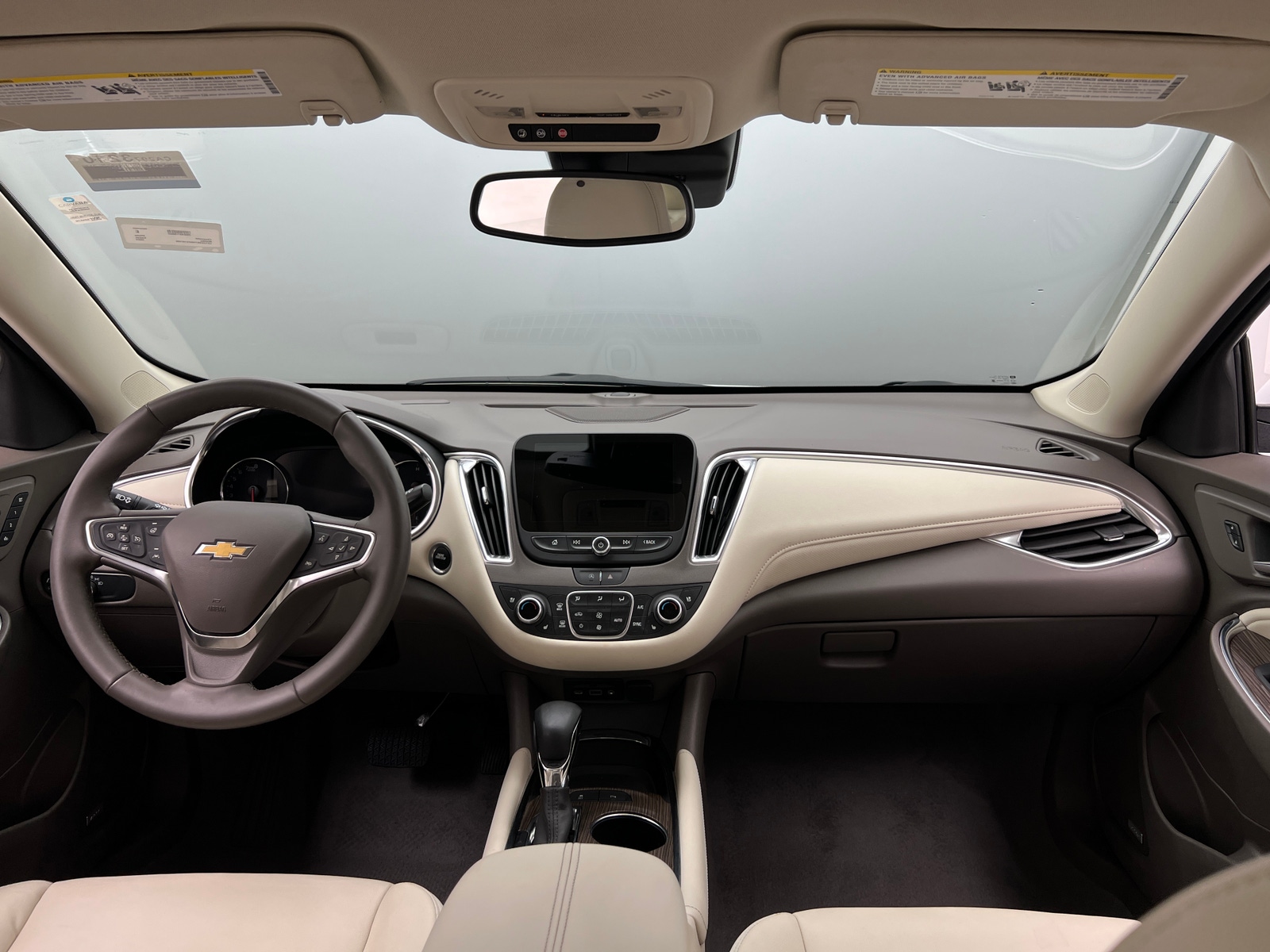 Thumbnail: 2024 Chevrolet Malibu - 3