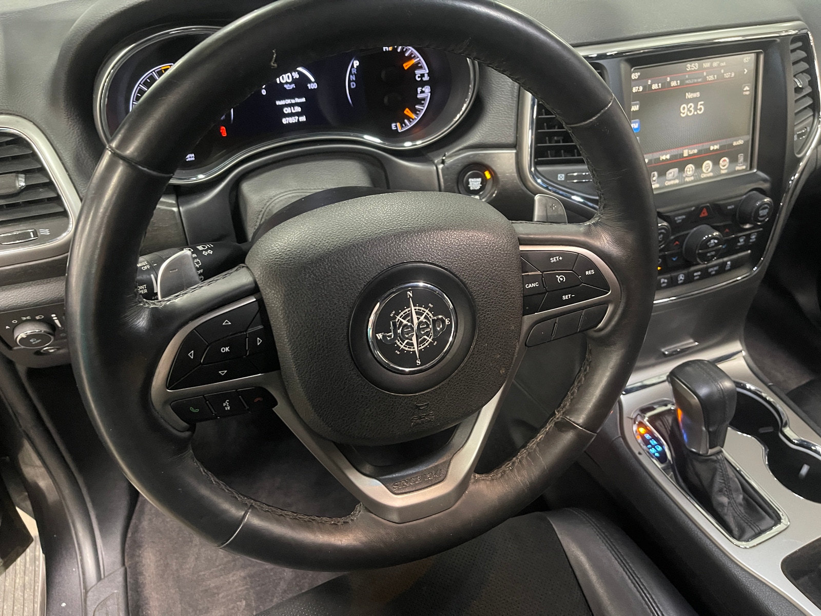 Thumbnail: 2017 Jeep Grand Cherokee - 5