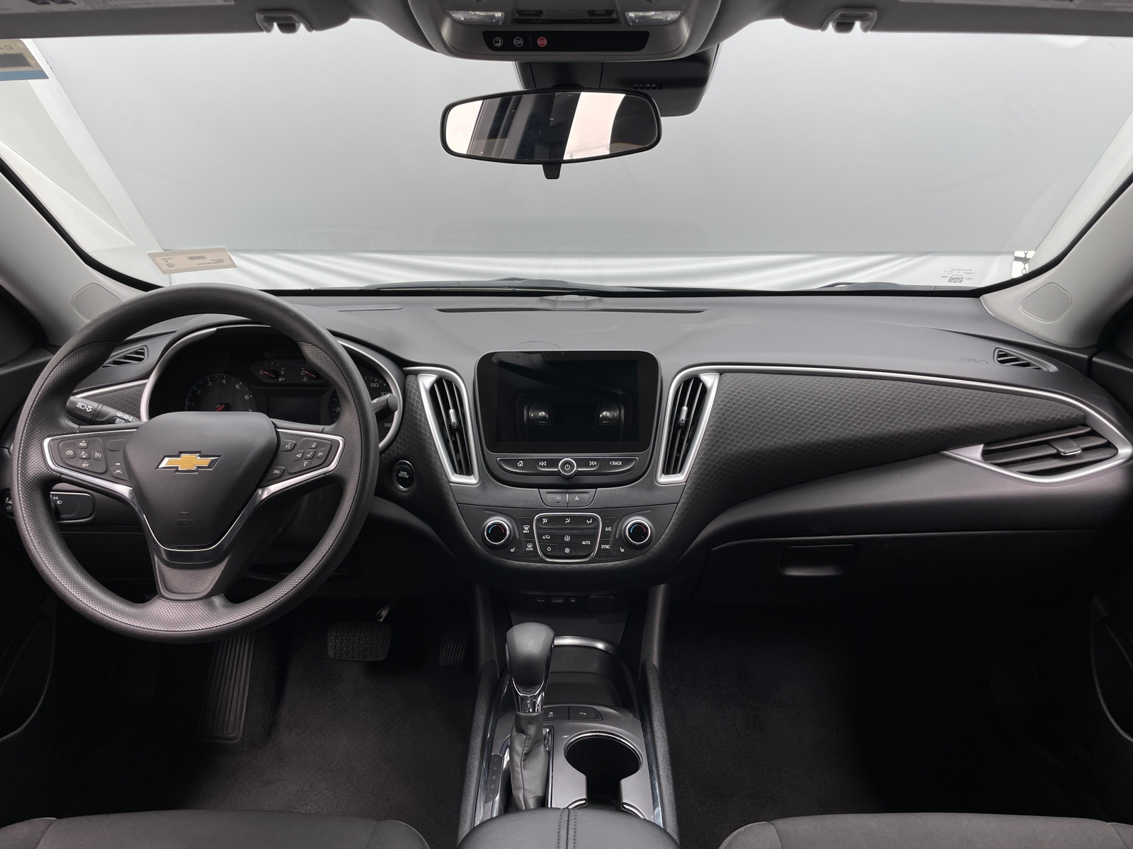 Thumbnail: 2024 Chevrolet Malibu - 3