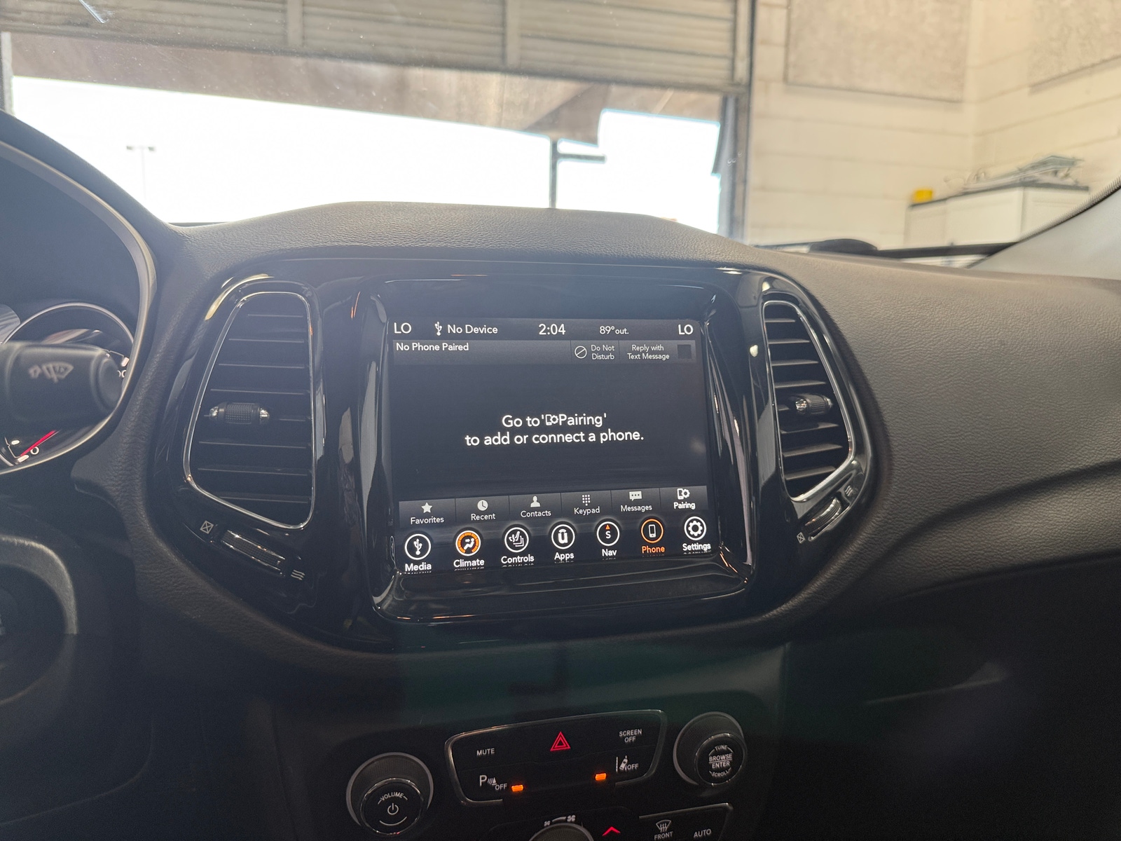 Thumbnail: 2018 Jeep Compass - 3