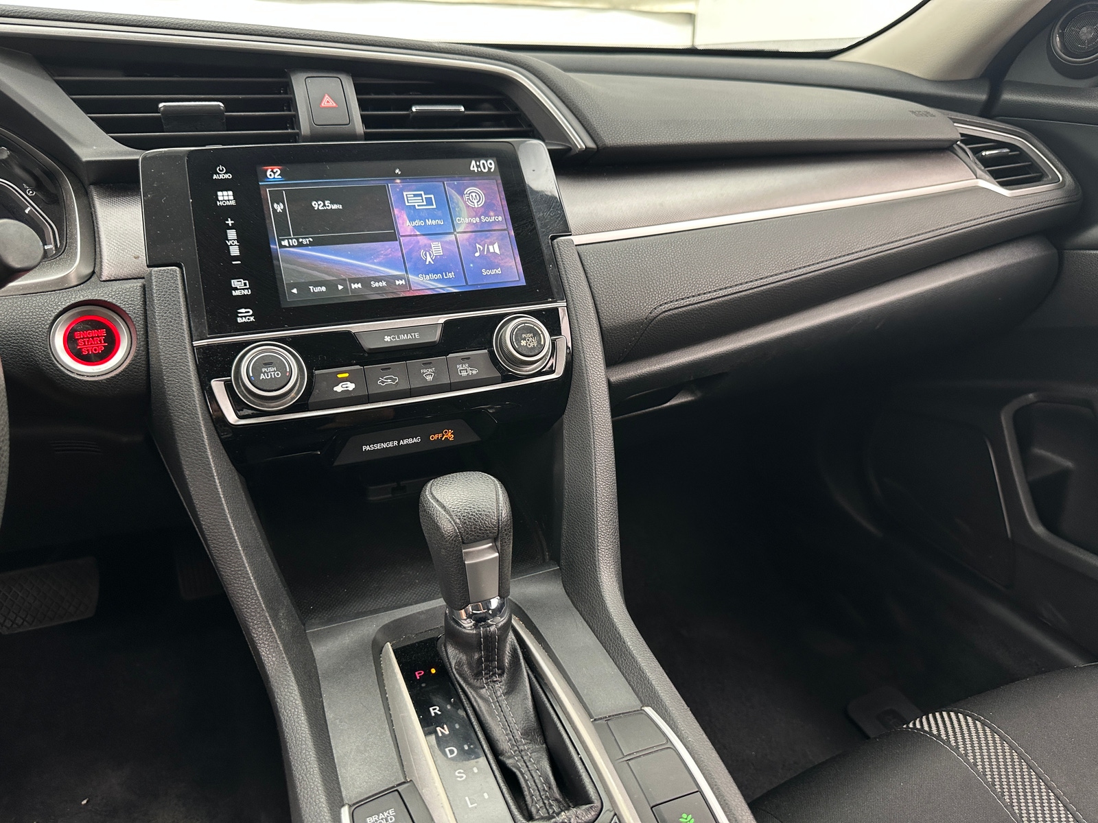 Thumbnail: 2016 Honda Civic - 4
