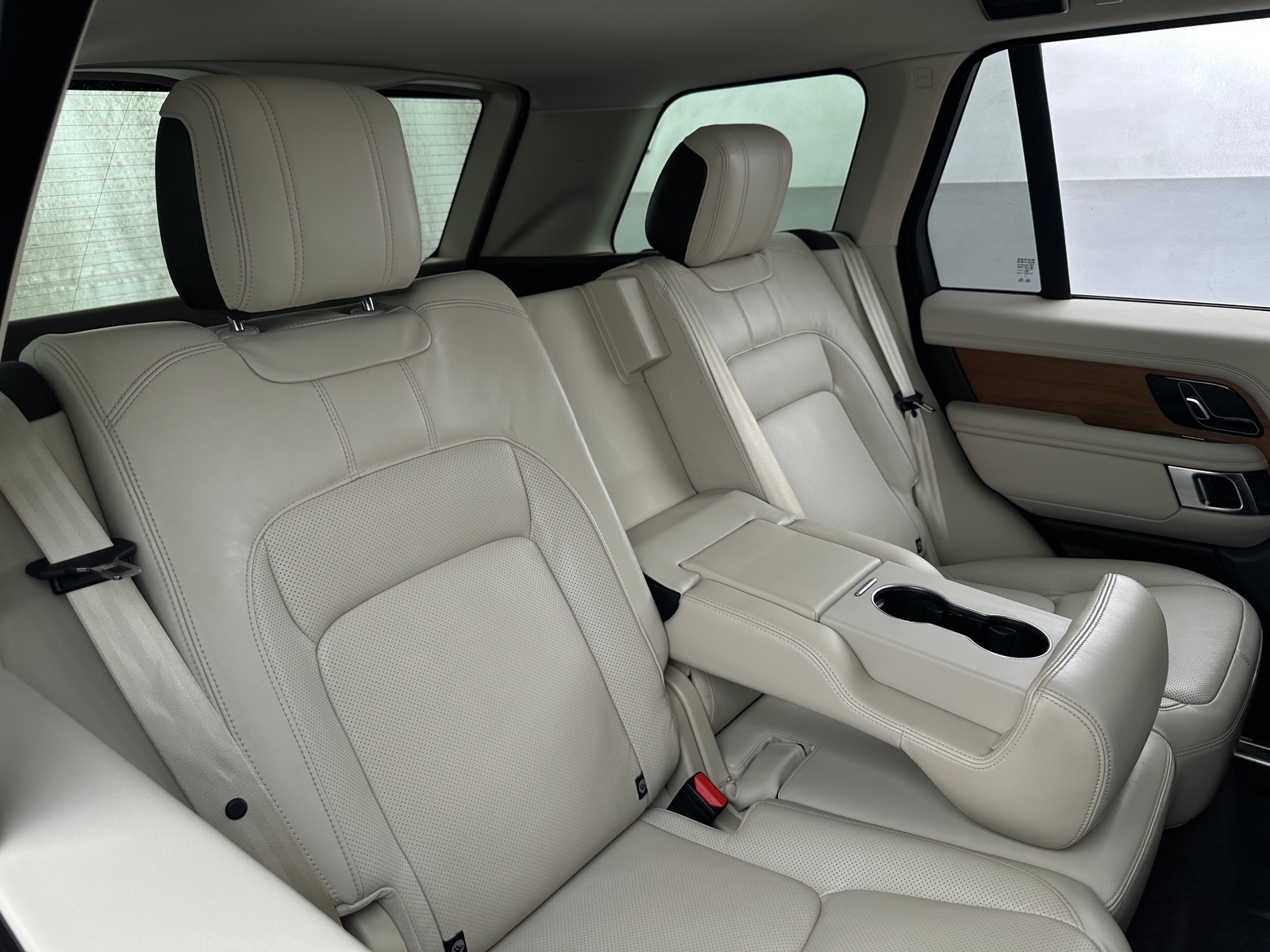 Thumbnail: 2019 Land Rover Range Rover - 5