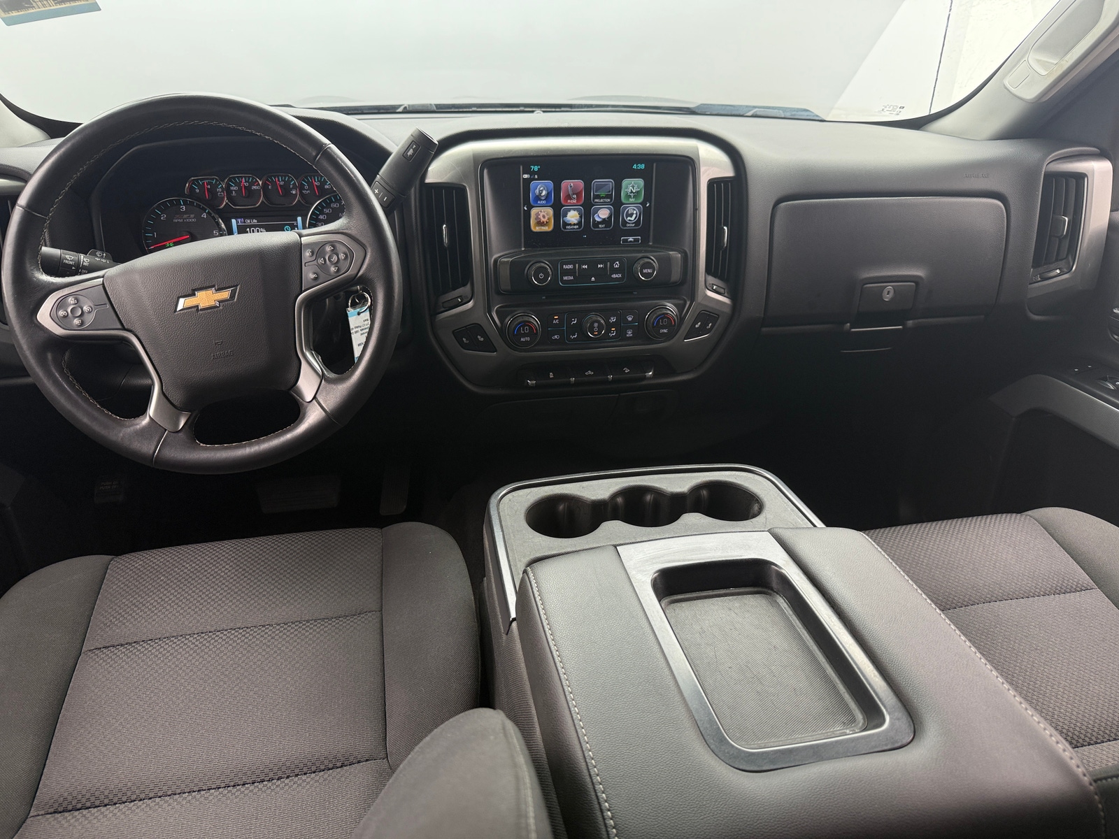 Thumbnail: 2018 Chevrolet Silverado 1500 - 3