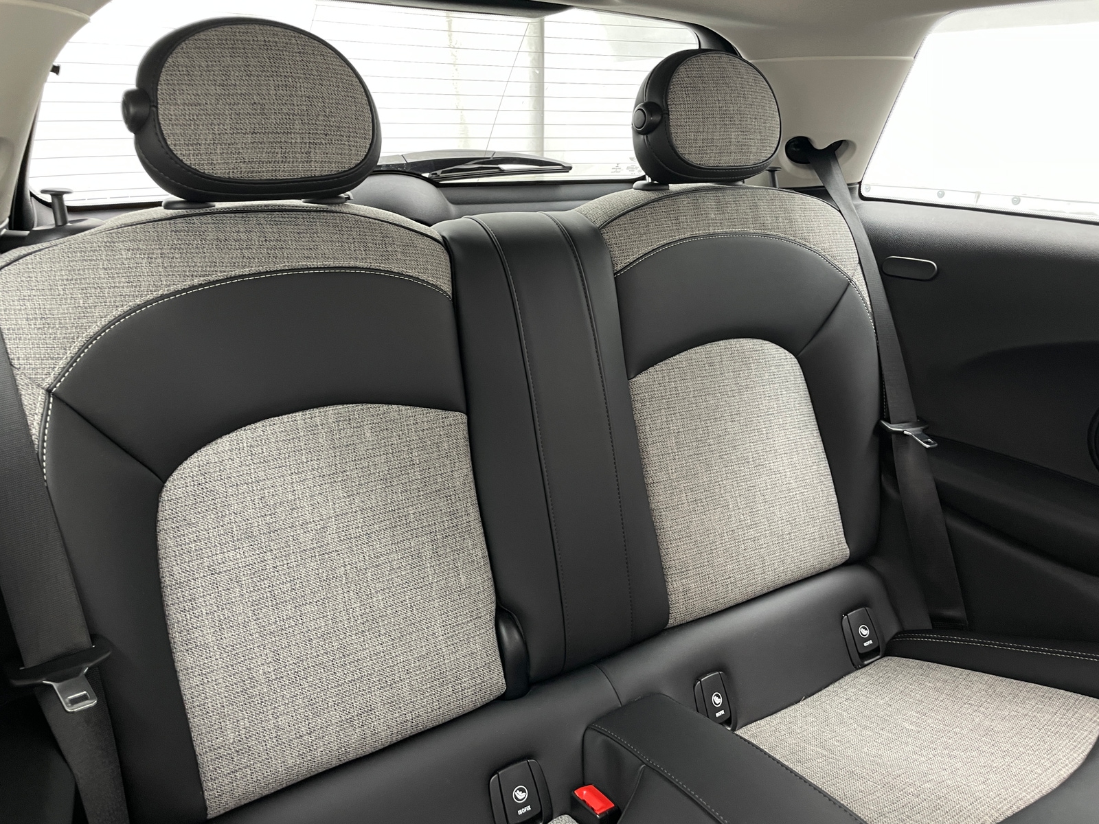 Thumbnail: 2021 MINI Cooper Hardtop - 5