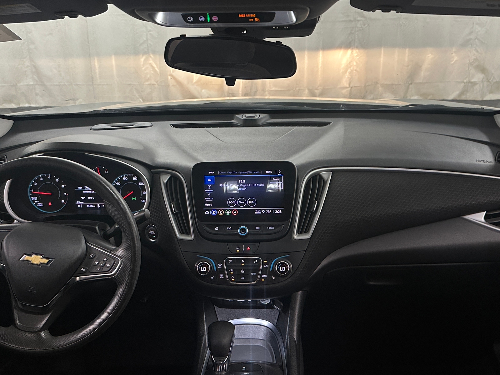 Thumbnail: 2023 Chevrolet Malibu - 3