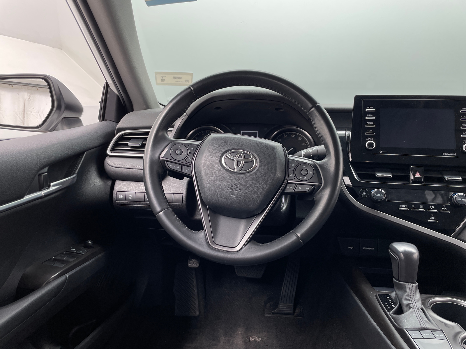 Thumbnail: 2023 Toyota Camry - 4