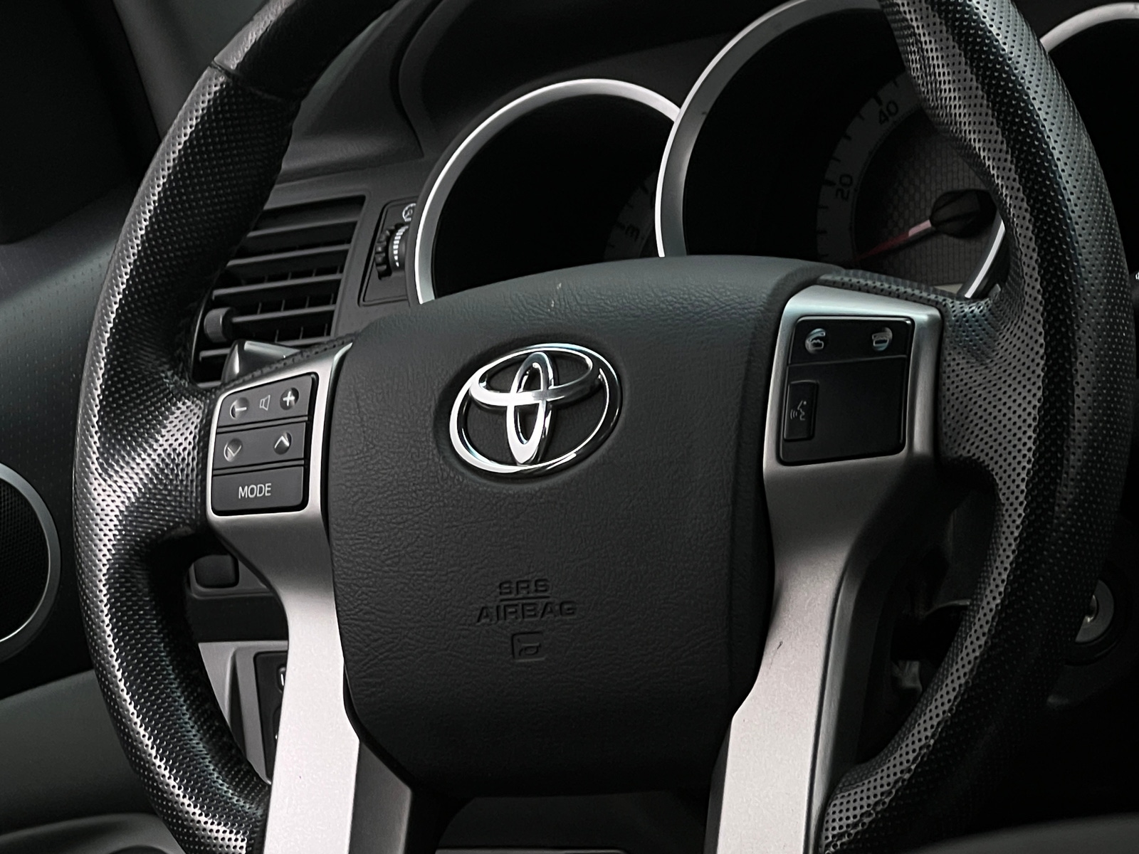 Thumbnail: 2012 Toyota Tacoma - 5