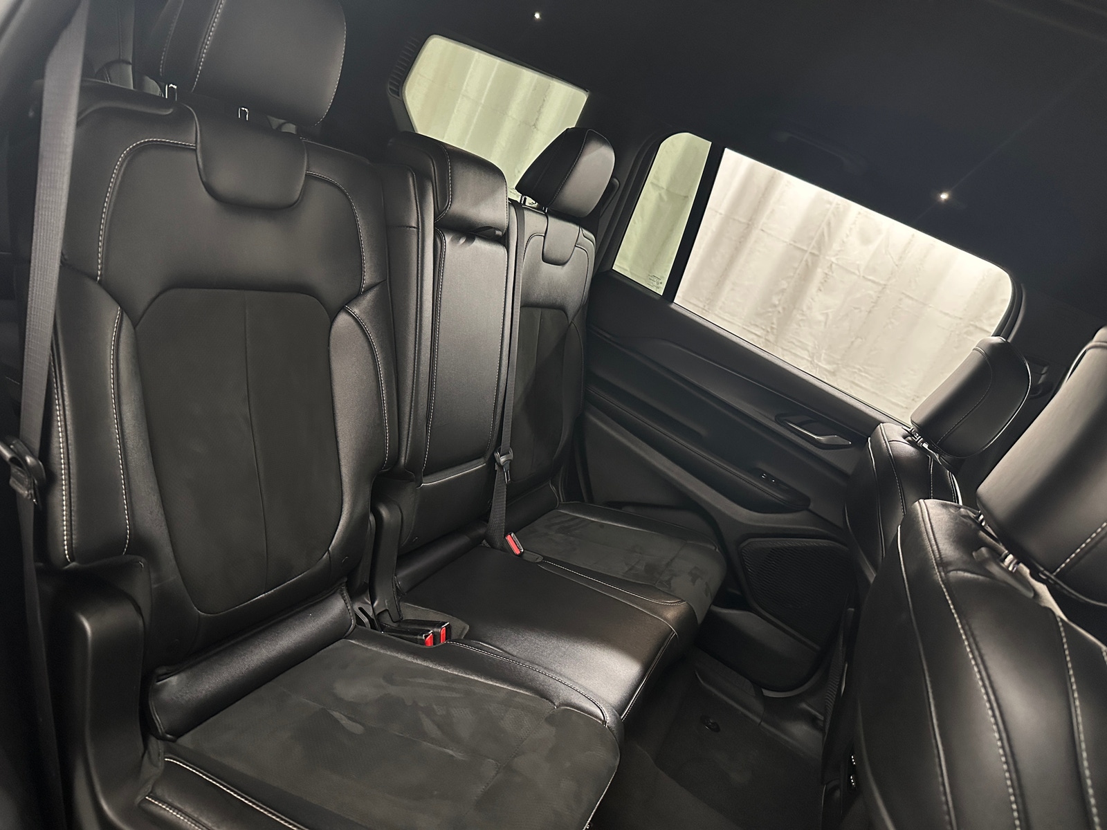 Thumbnail: 2024 Jeep Grand Cherokee L - 5