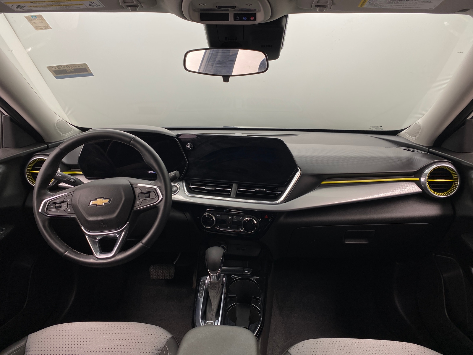 Thumbnail: 2024 Chevrolet Trax - 3