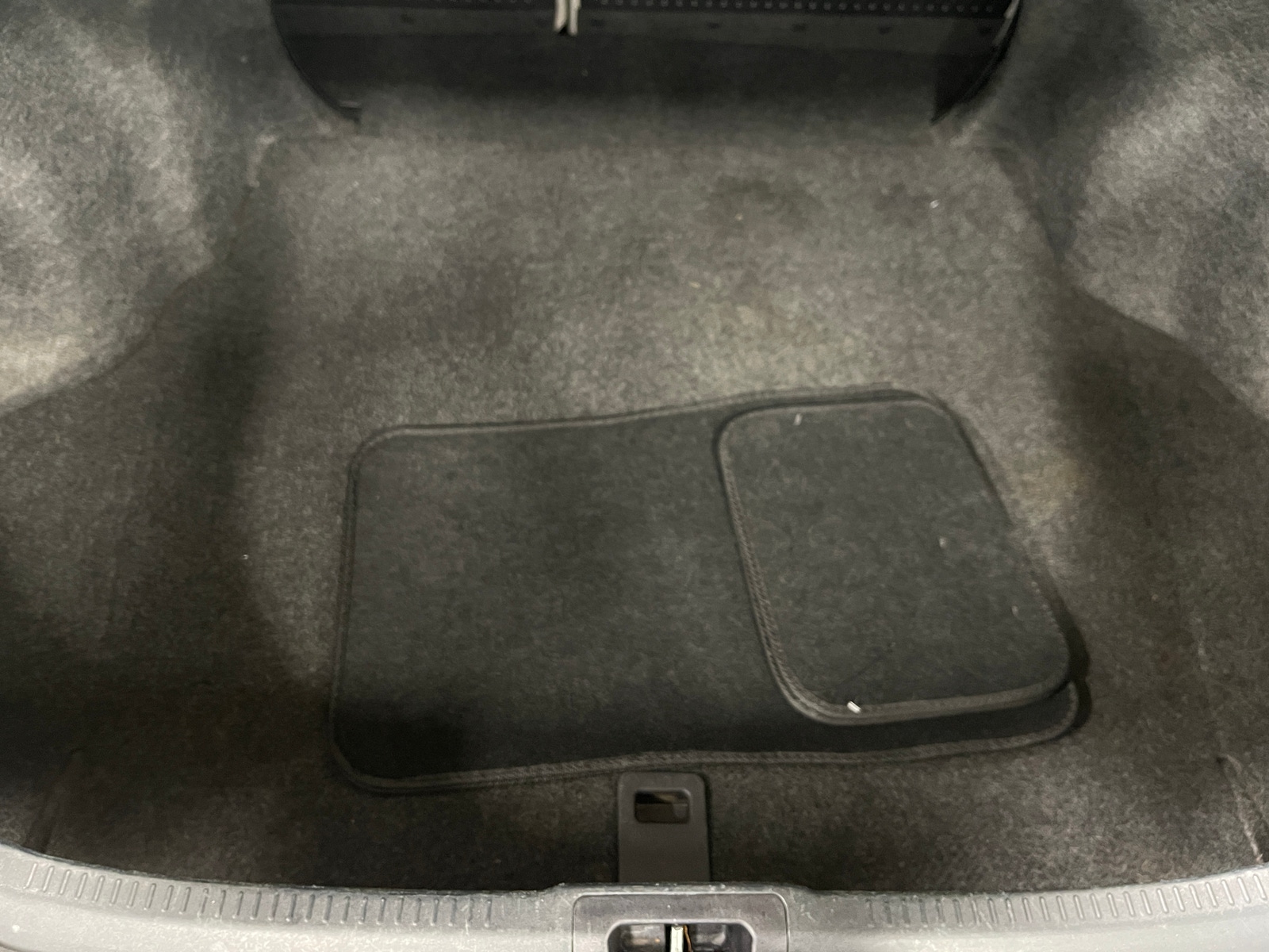 Thumbnail: 2016 Toyota Camry - 7
