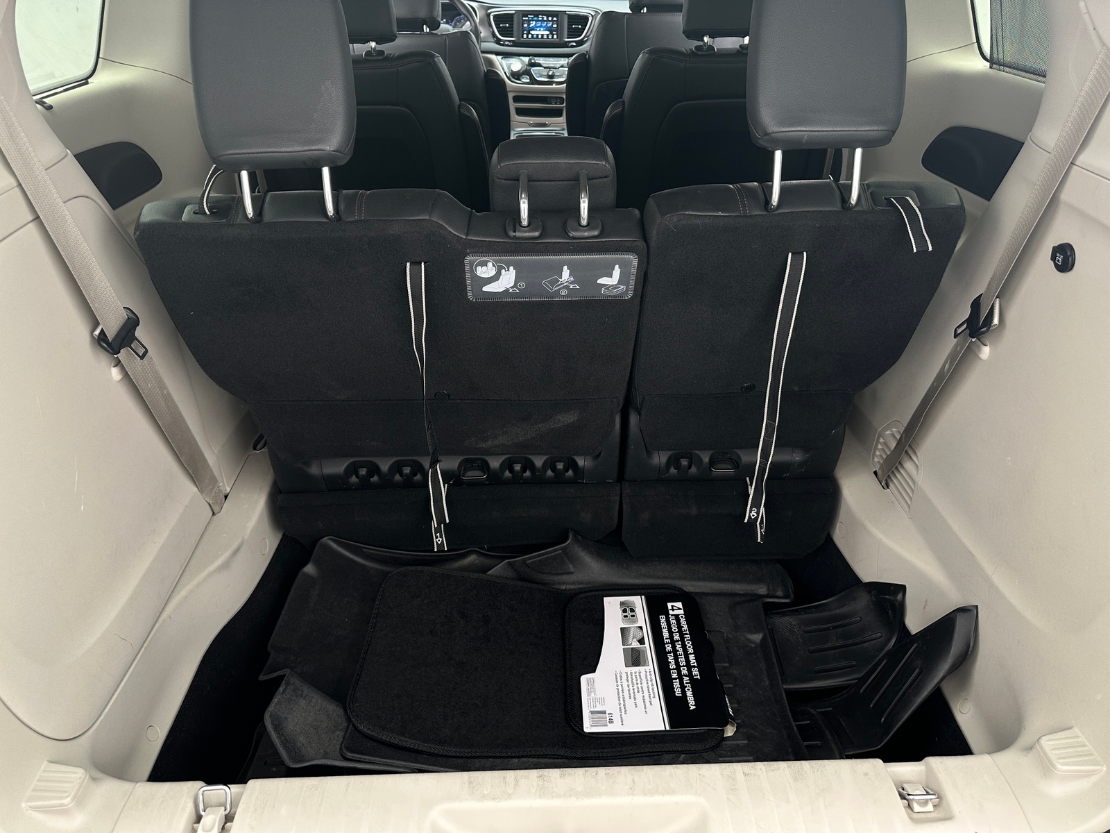 Thumbnail: 2020 Chrysler Pacifica - 6