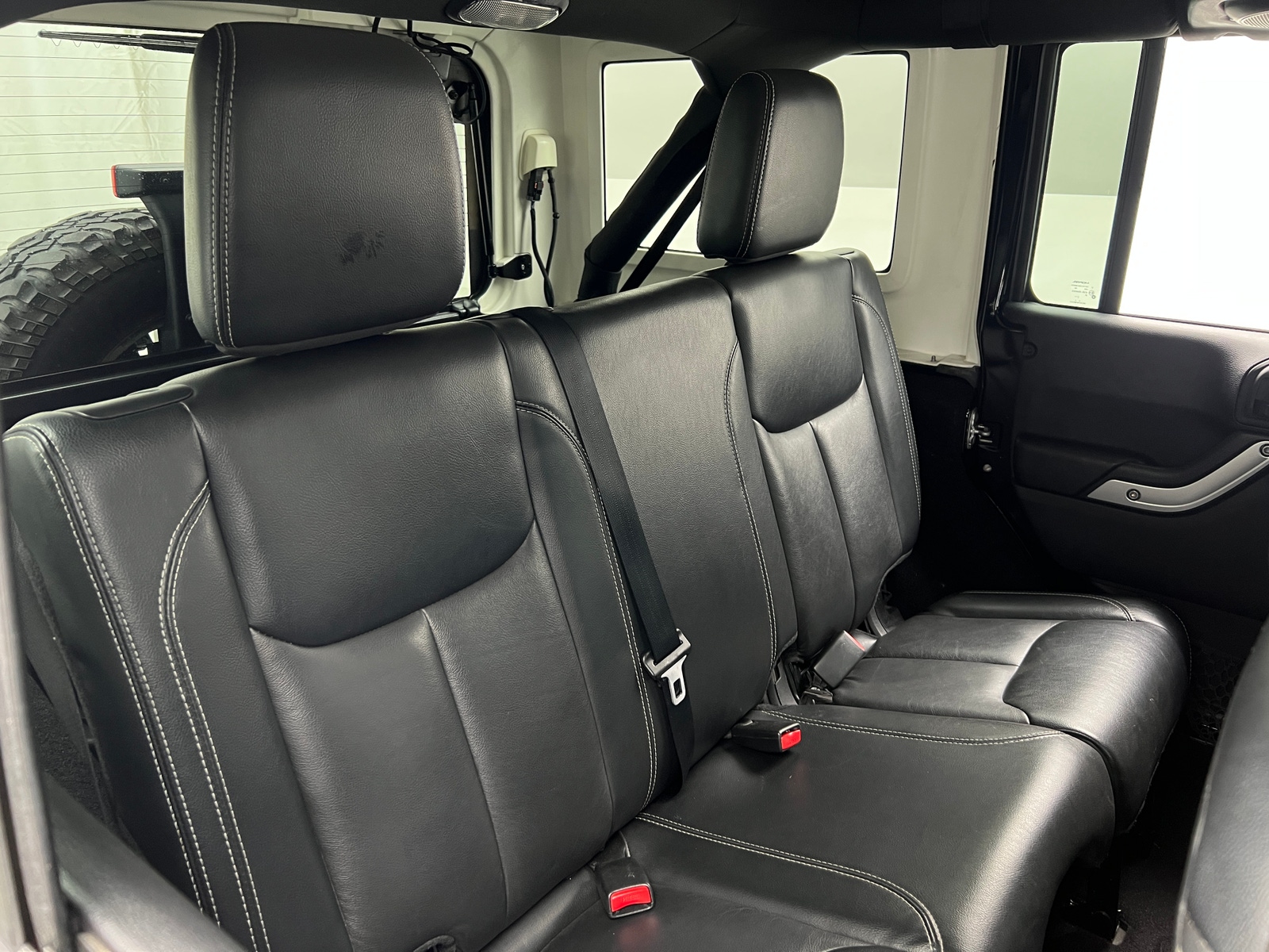 Thumbnail: 2014 Jeep Wrangler - 6