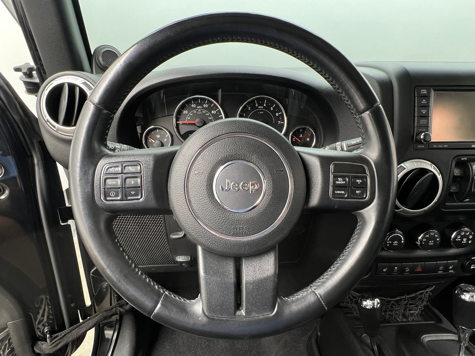 Thumbnail: 2014 Jeep Wrangler - 5