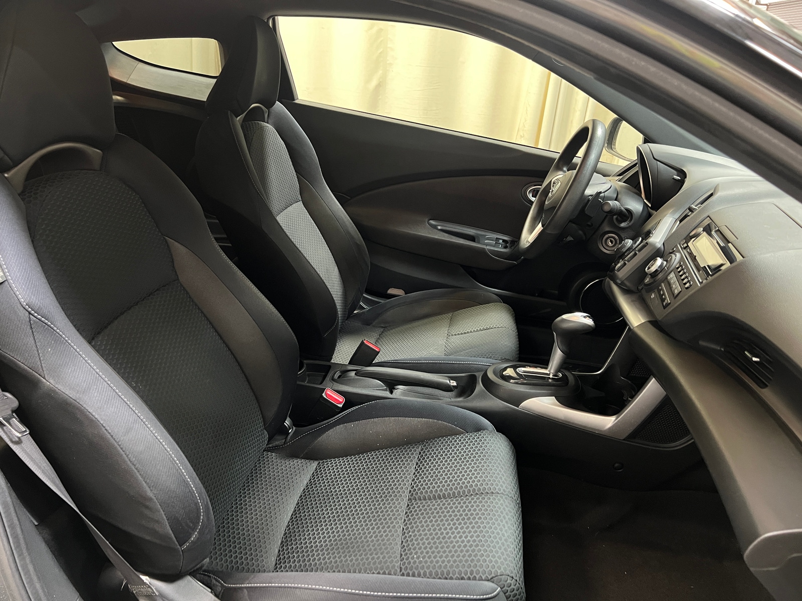 Thumbnail: 2015 Honda CR-Z - 2
