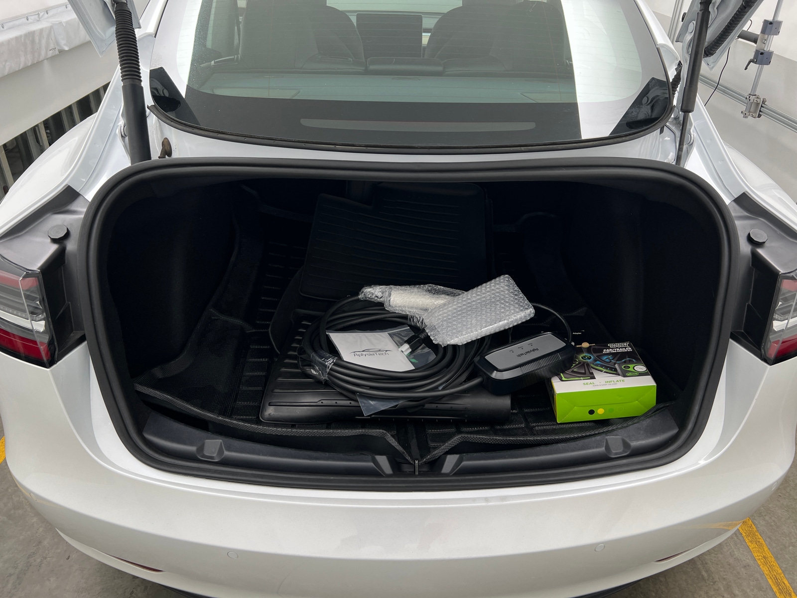 Thumbnail: 2021 Tesla Model 3 - 6