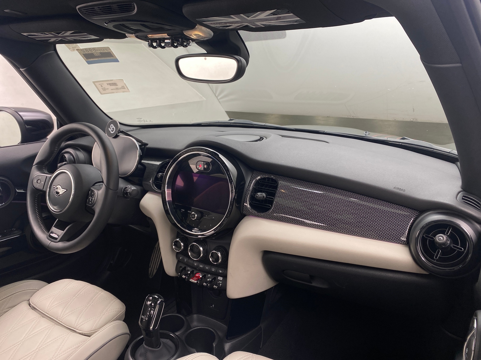 Thumbnail: 2024 MINI Cooper Hardtop - 3