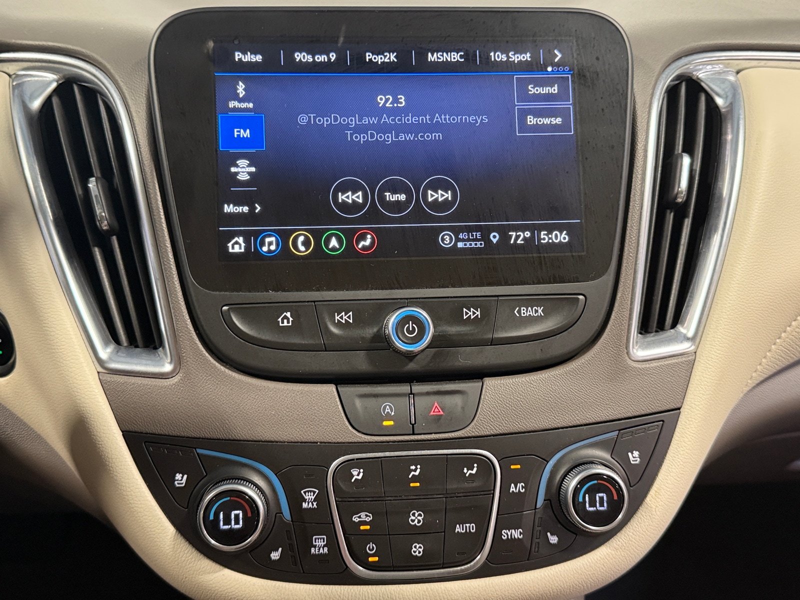 Thumbnail: 2024 Chevrolet Malibu - 4