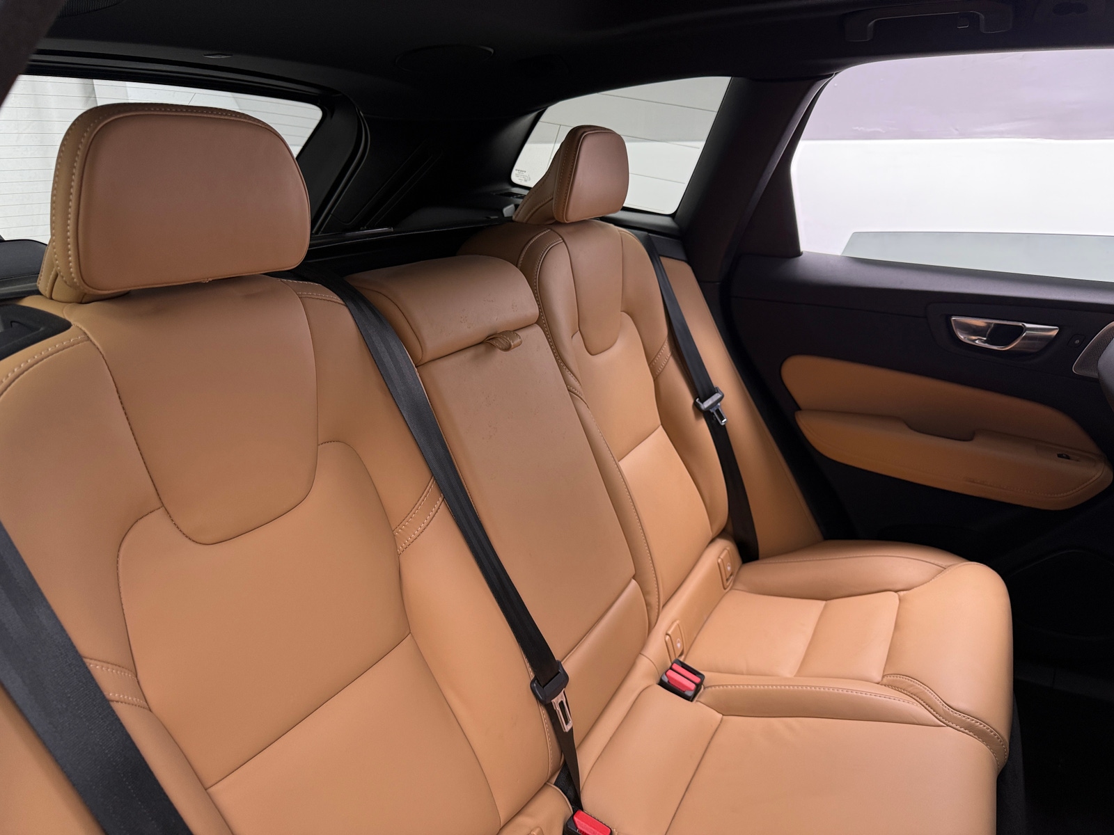 Thumbnail: 2023 Volvo XC60 - 5