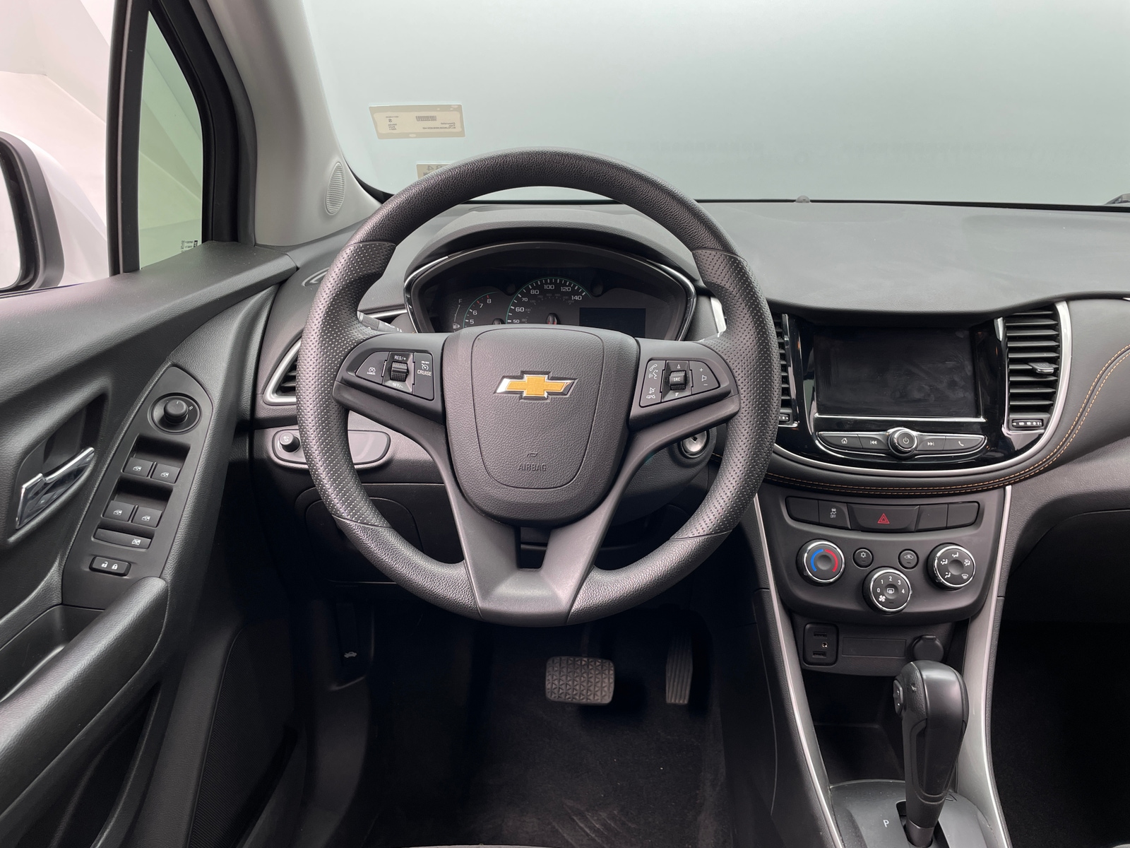 Thumbnail: 2021 Chevrolet Trax - 5
