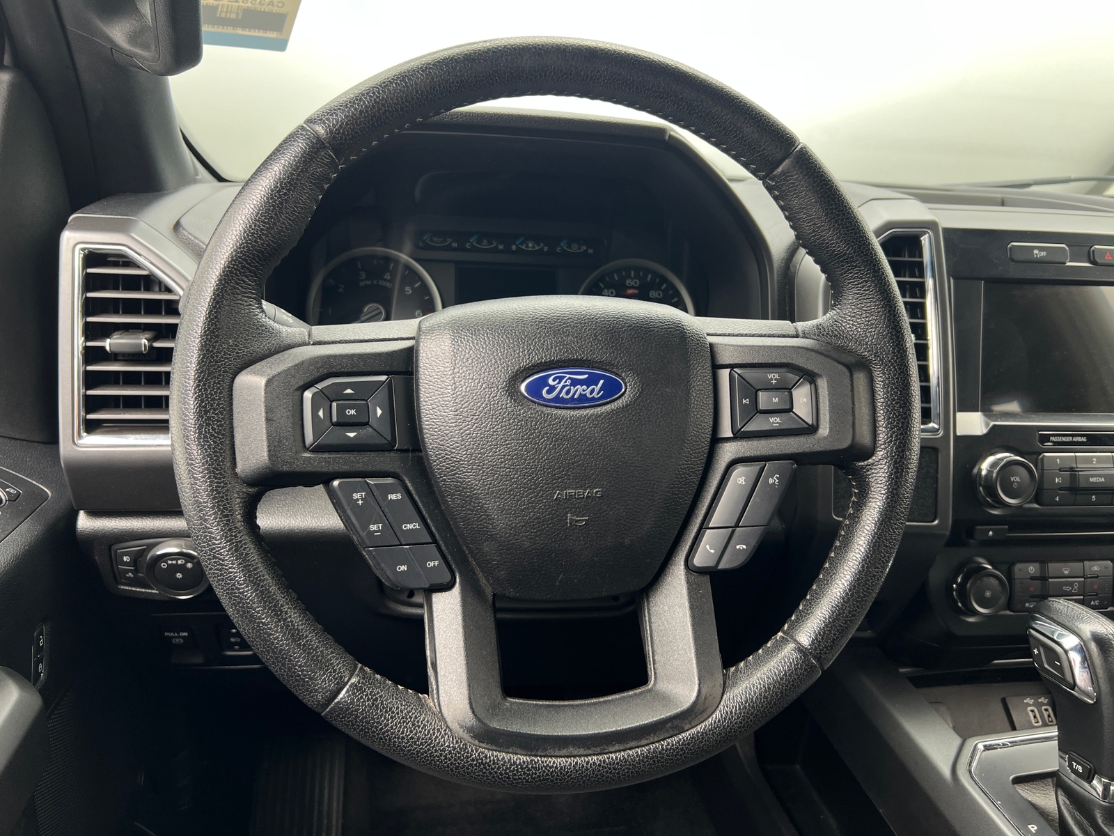 Thumbnail: 2016 Ford Econoline - 5