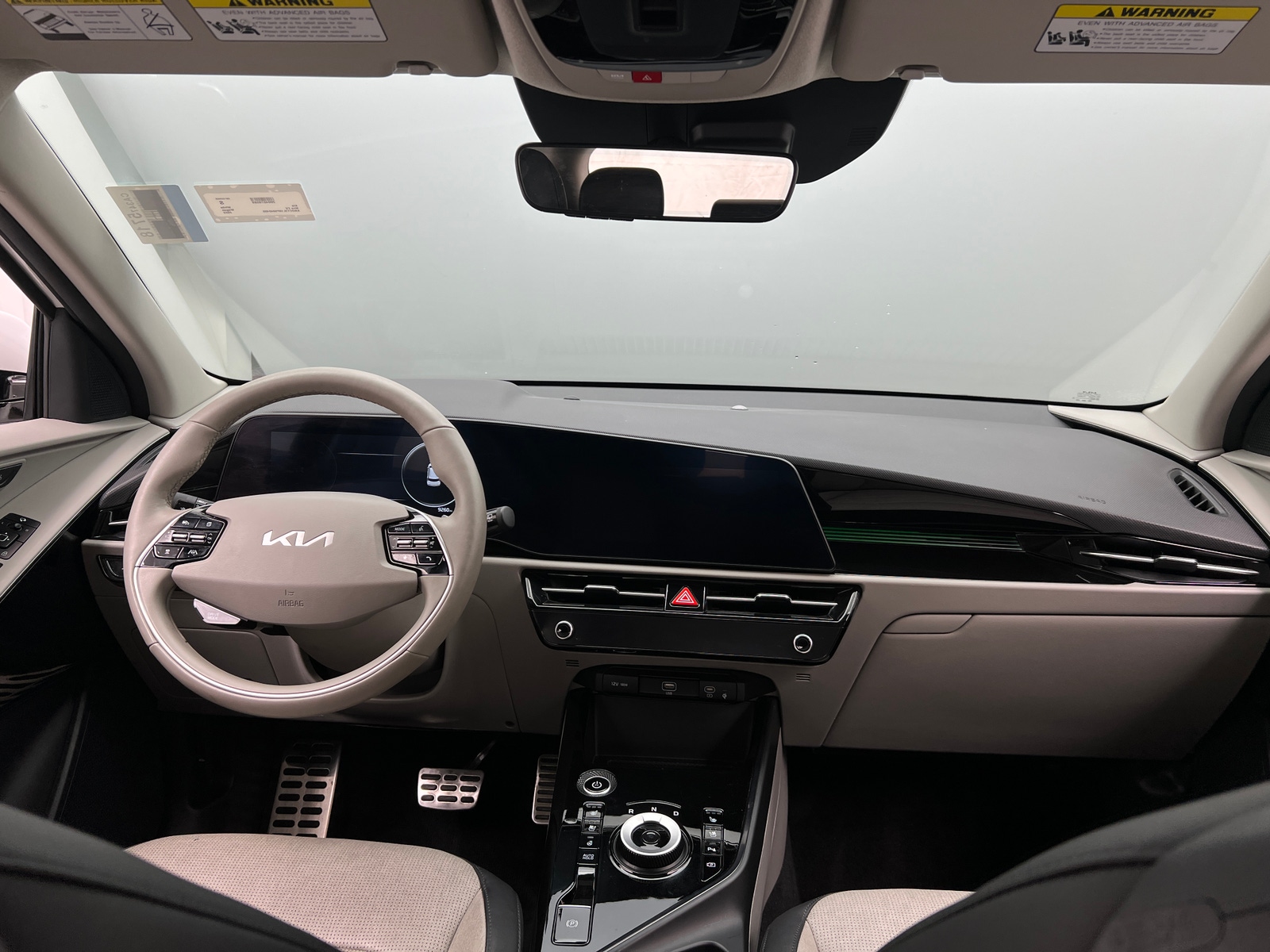 Thumbnail: 2023 Kia Niro - 2