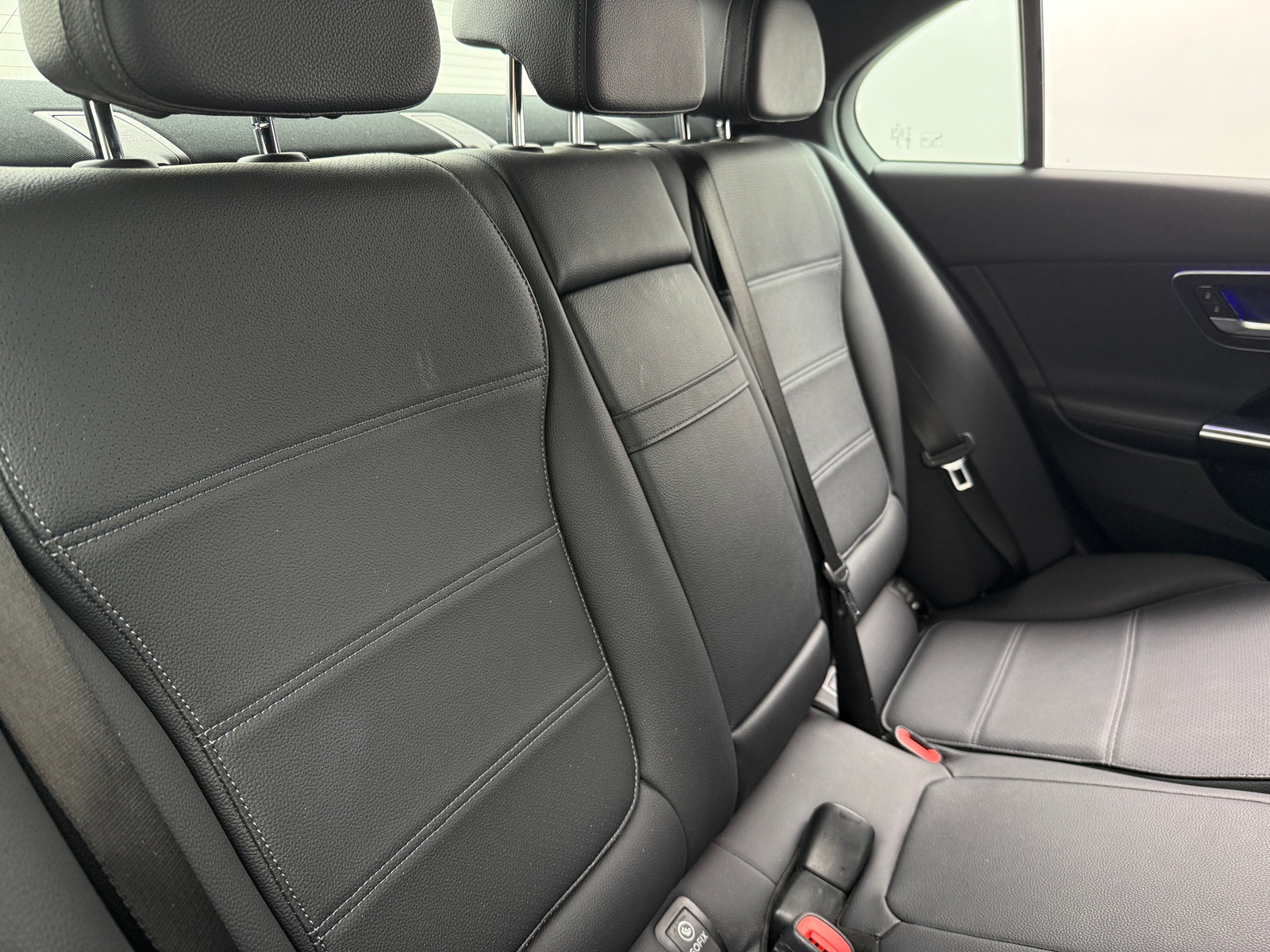 Thumbnail: 2024 Mercedes-Benz C-Class - 5