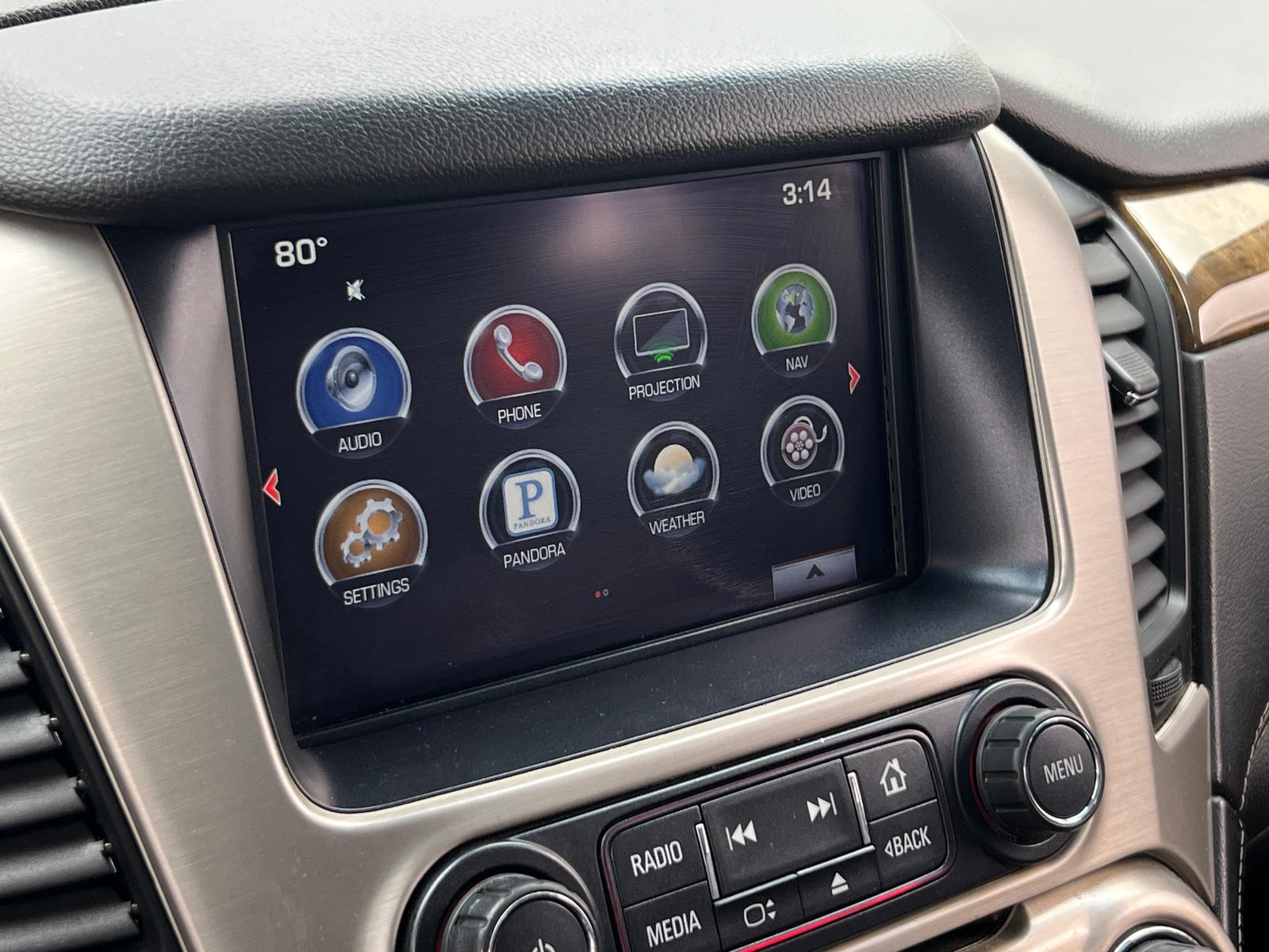 Thumbnail: 2016 GMC Yukon - 3