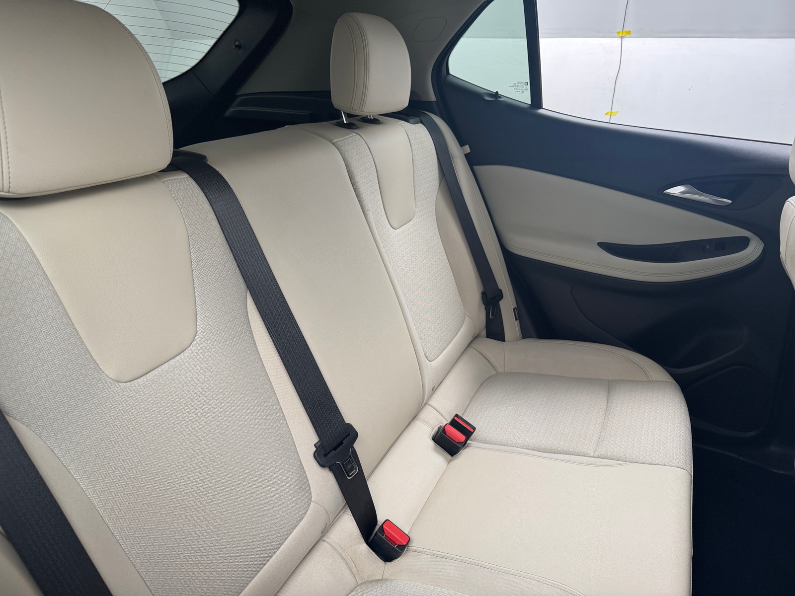 Thumbnail: 2022 Buick Encore GX - 5