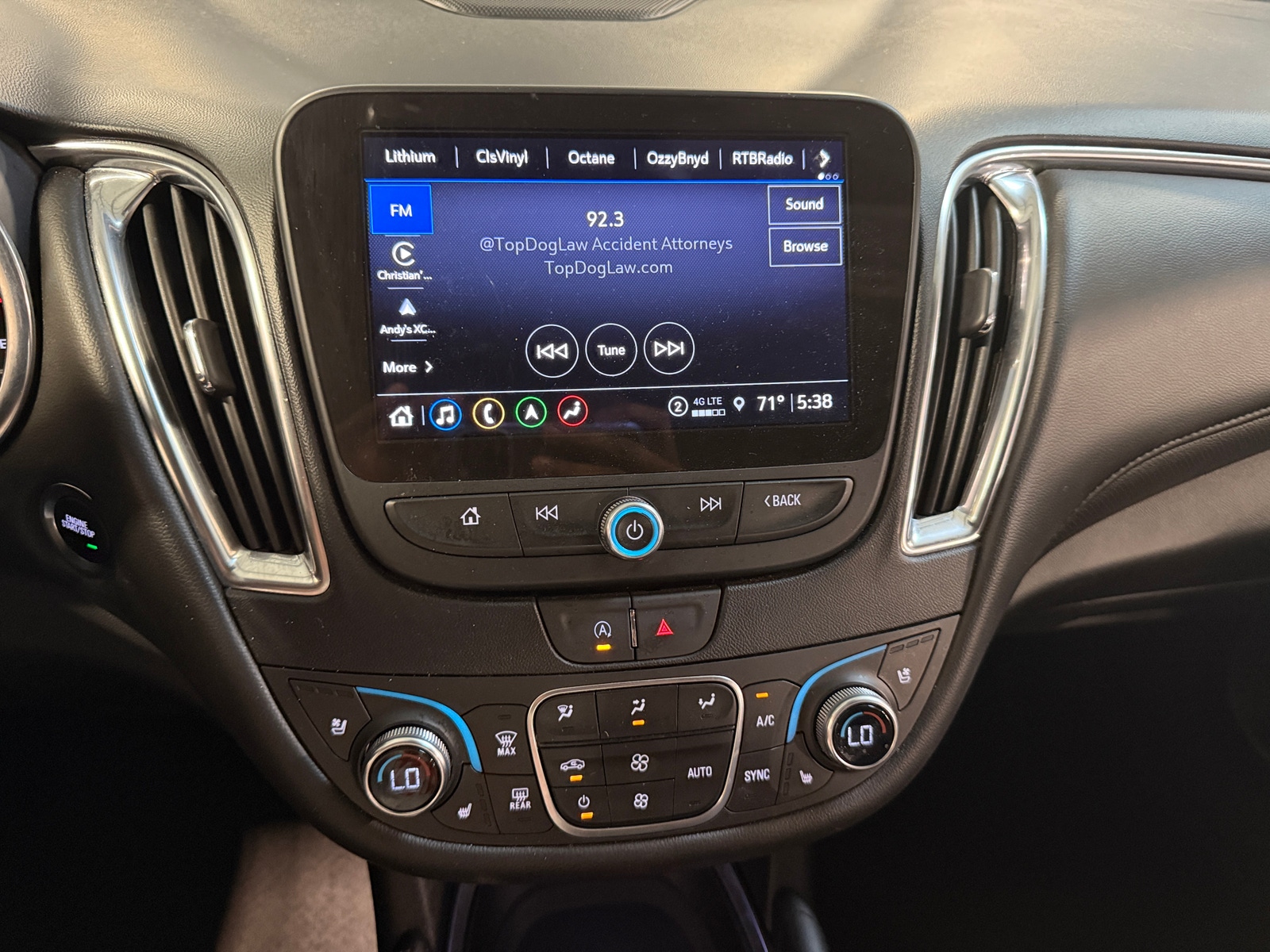 Thumbnail: 2024 Chevrolet Malibu - 3