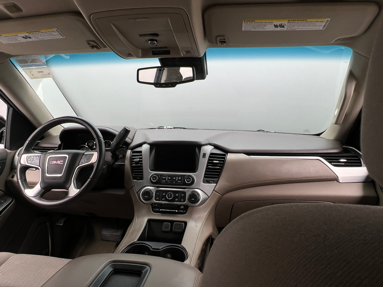 Thumbnail: 2016 GMC Yukon - 3