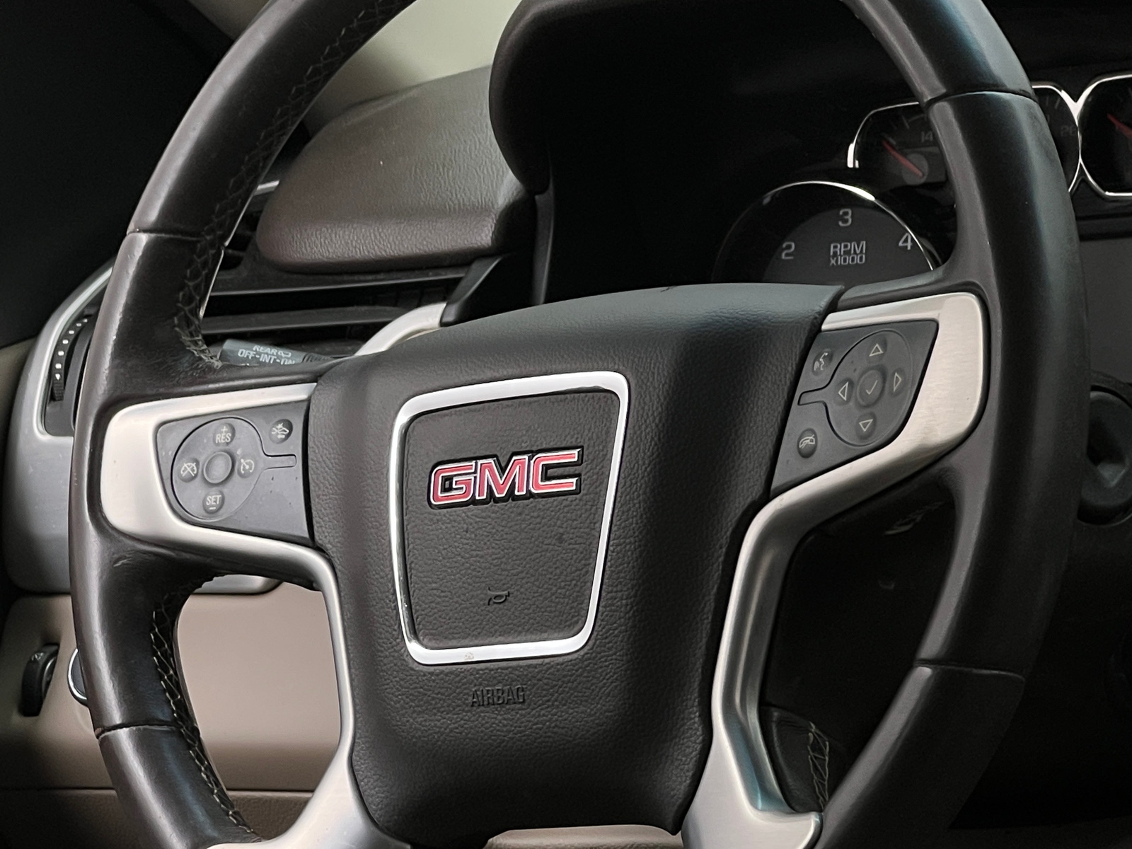 Thumbnail: 2016 GMC Yukon - 5