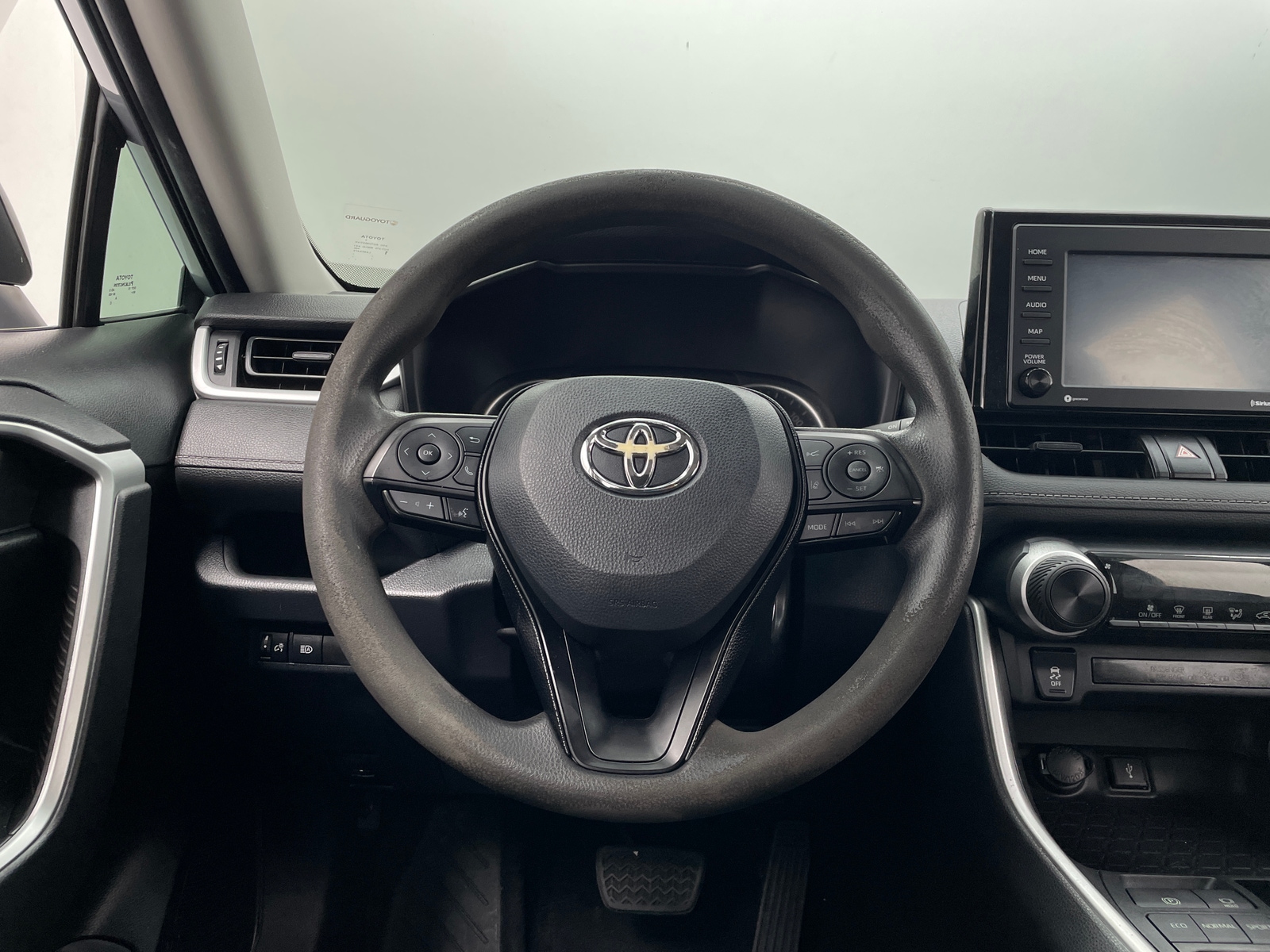 Thumbnail: 2020 Toyota RAV4 - 5