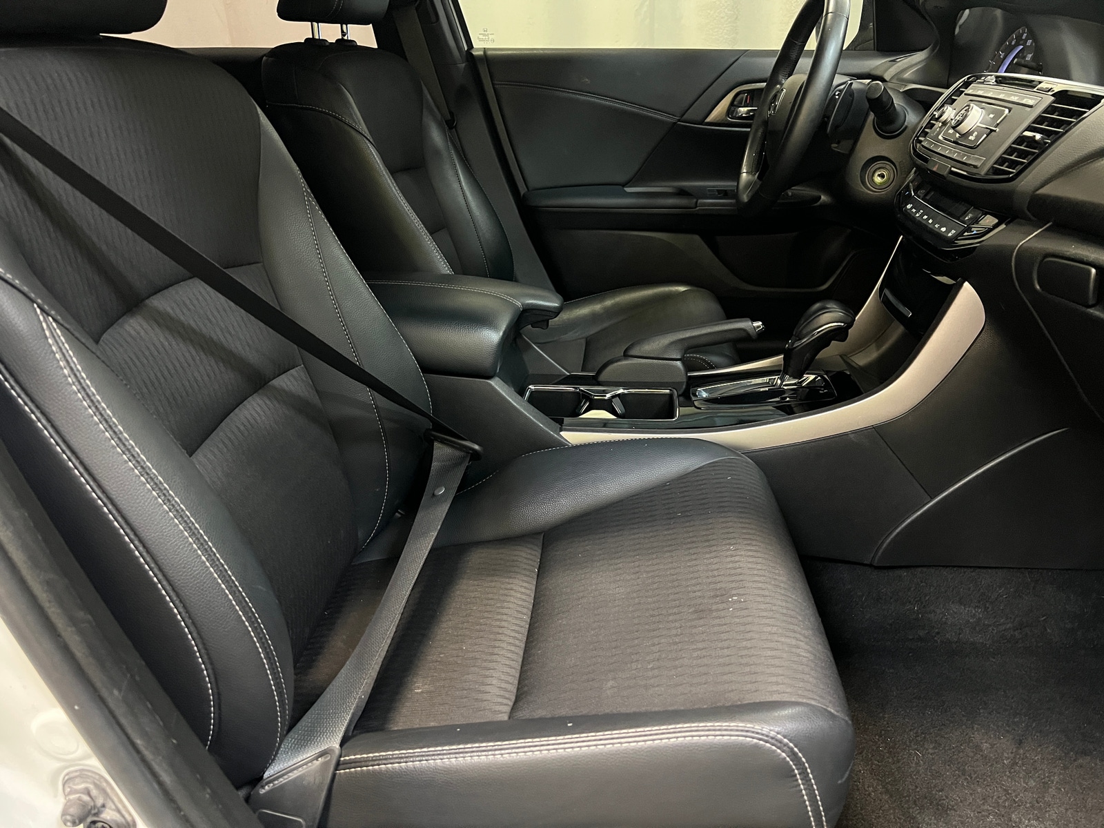 Thumbnail: 2017 Honda Accord - 2