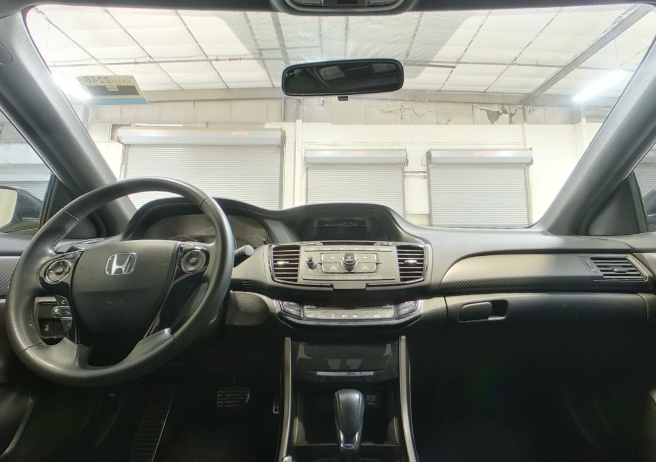 Thumbnail: 2017 Honda Accord - 3