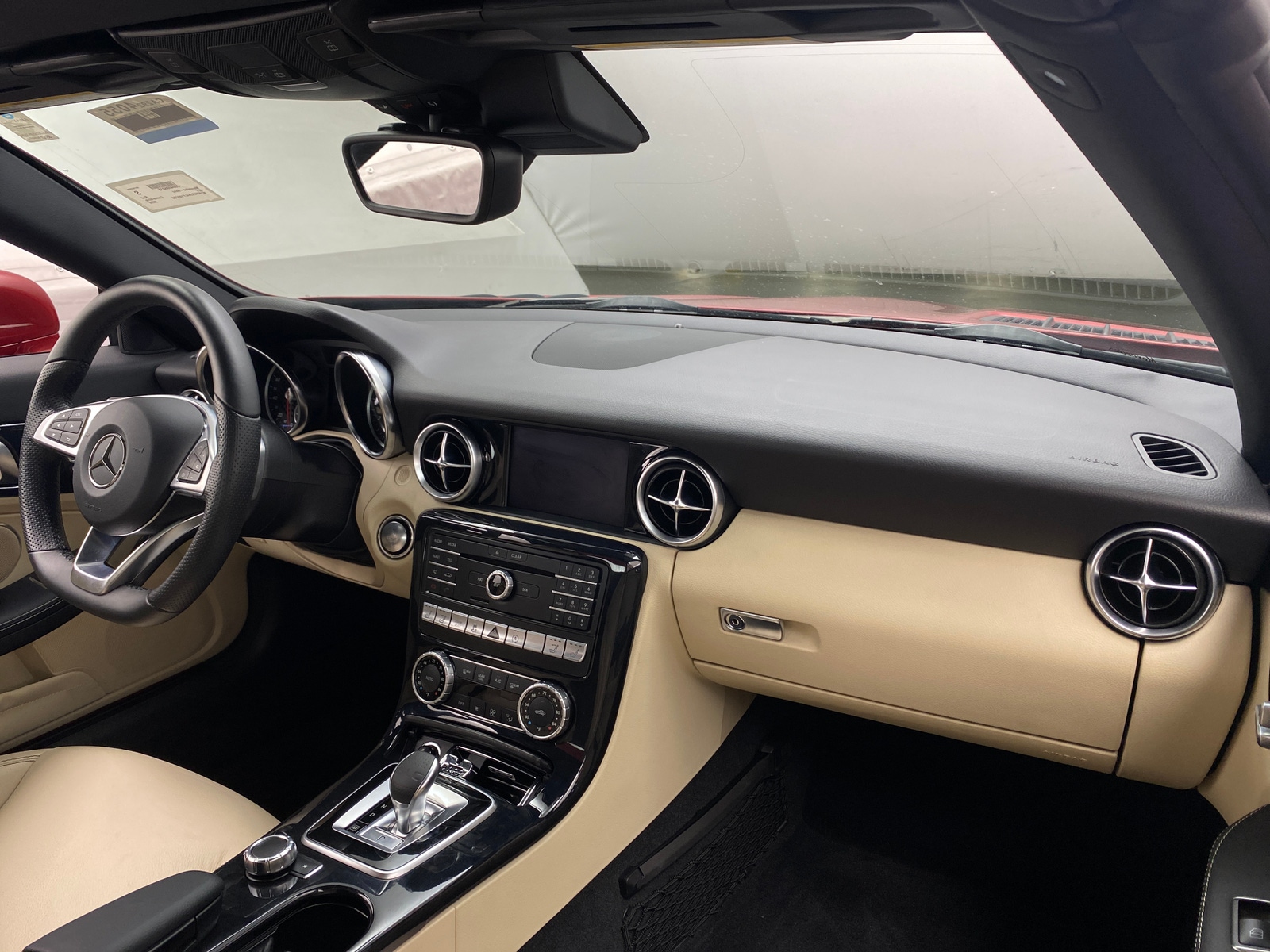 Thumbnail: 2020 Mercedes-Benz SLC - 2