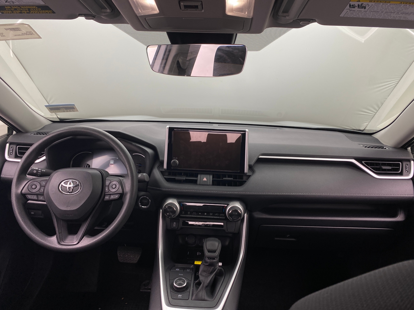 Thumbnail: 2025 Toyota RAV4 - 3