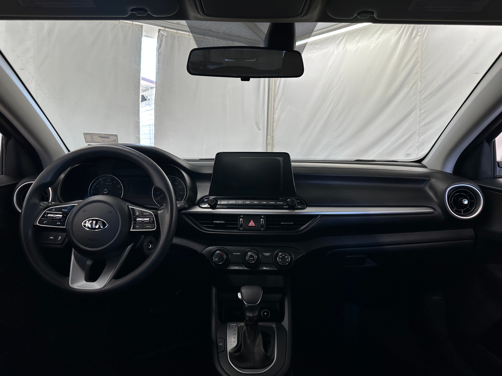 Thumbnail: 2020 Kia Forte - 3