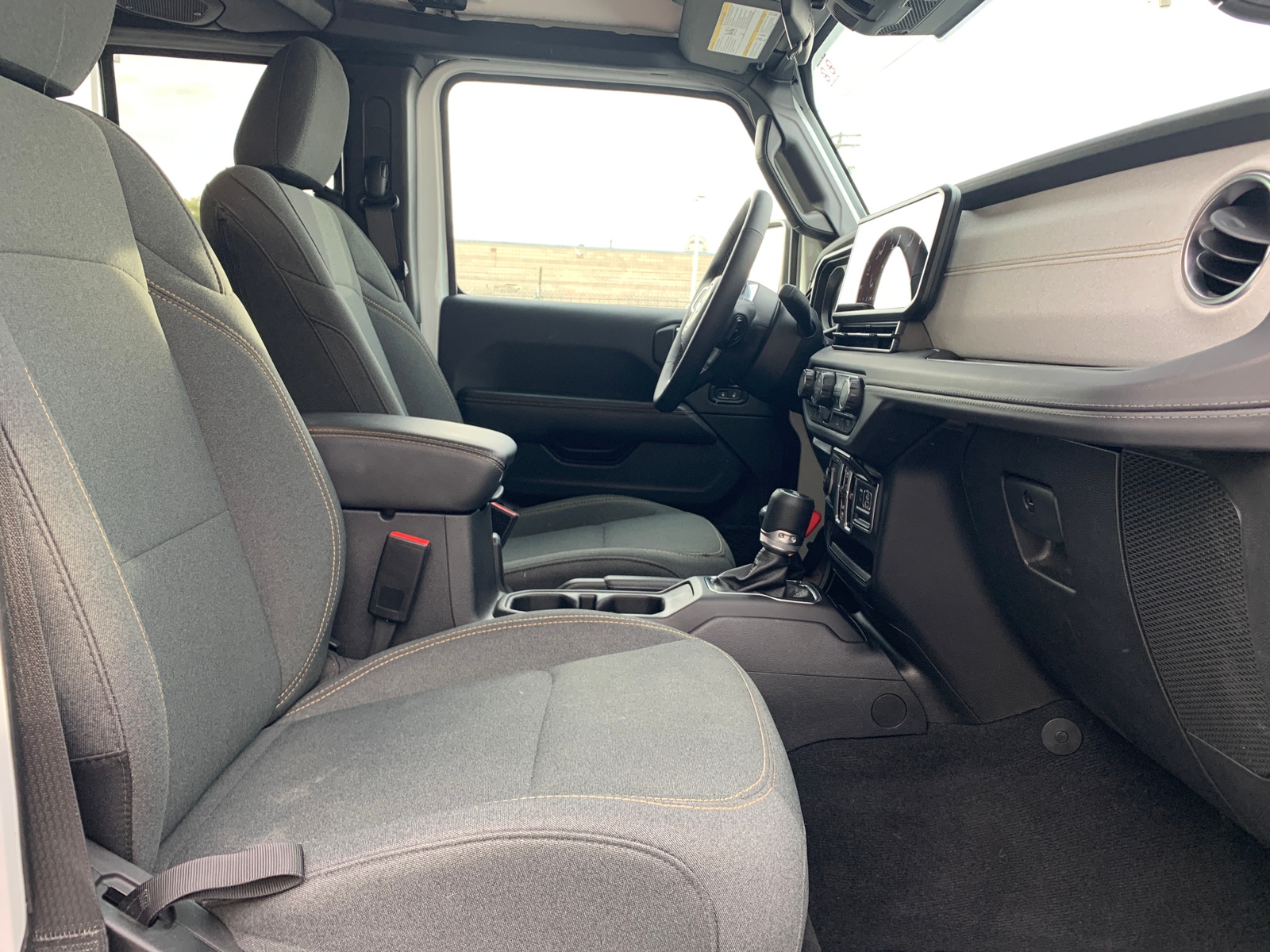 Thumbnail: 2025 Jeep Wrangler - 2