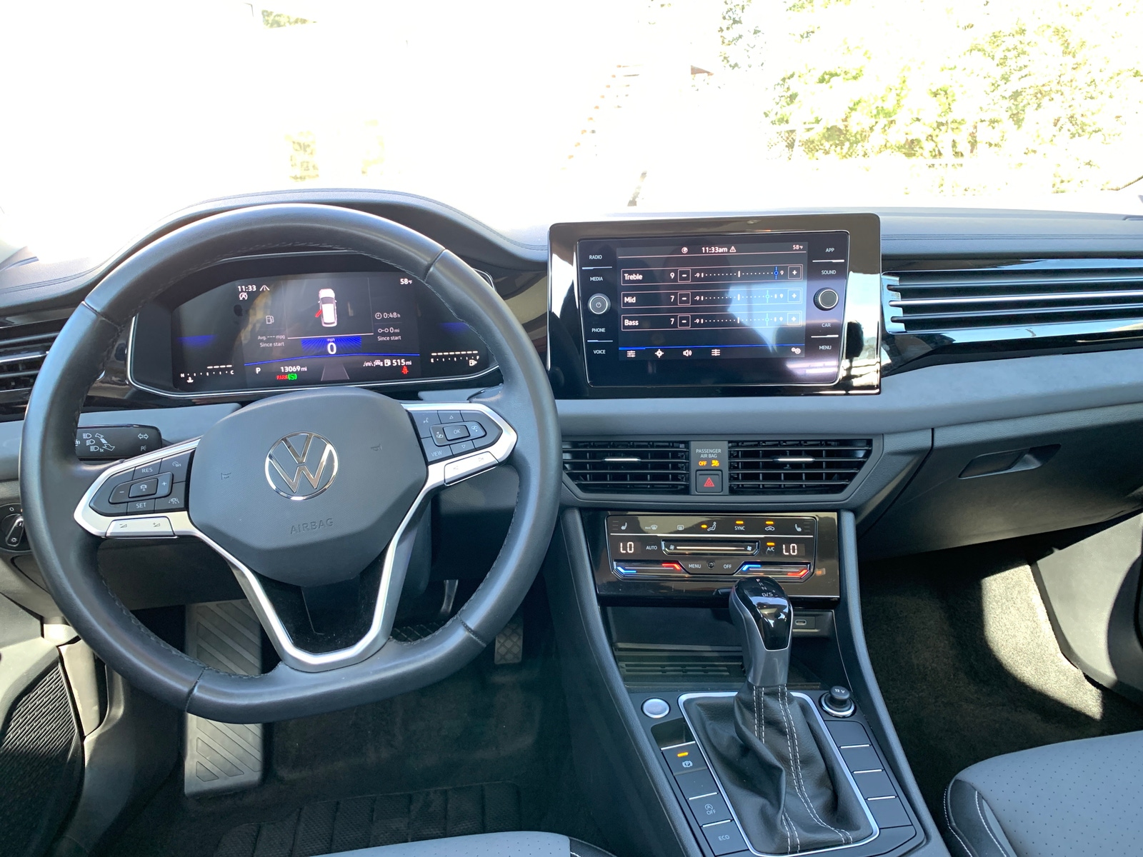 Thumbnail: 2025 Volkswagen Jetta - 3