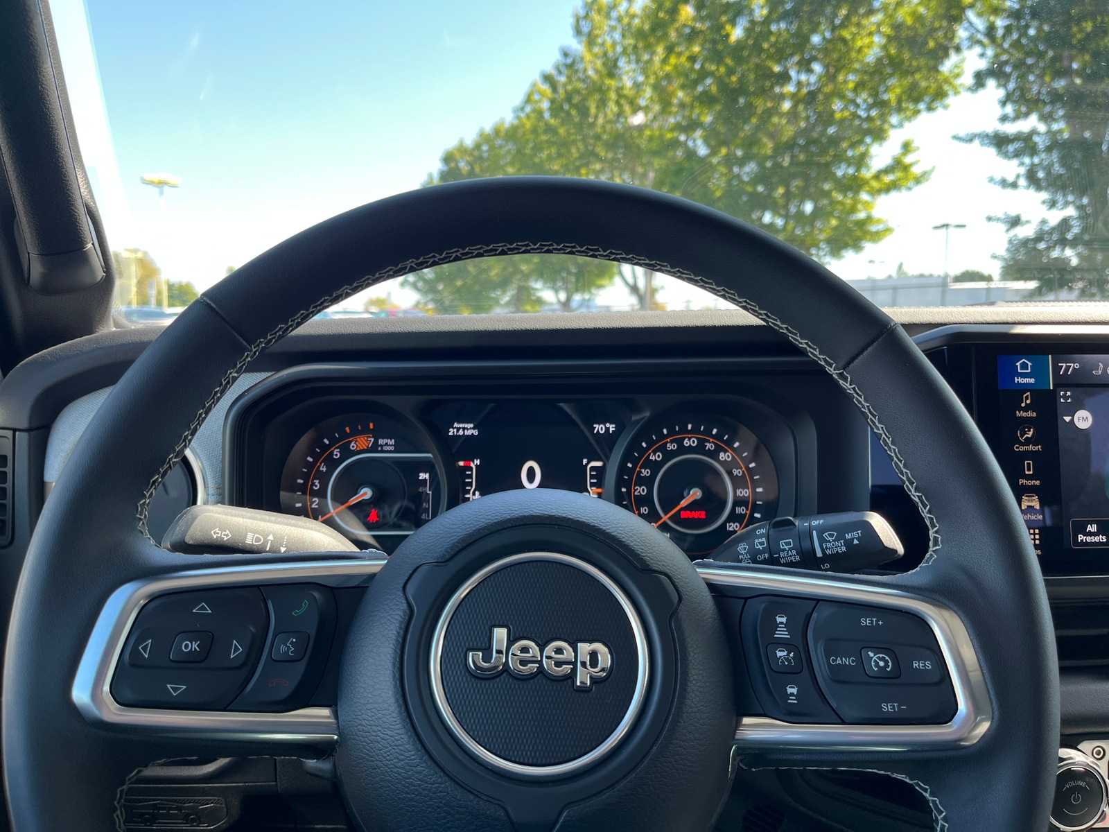 Thumbnail: 2025 Jeep Wrangler - 5