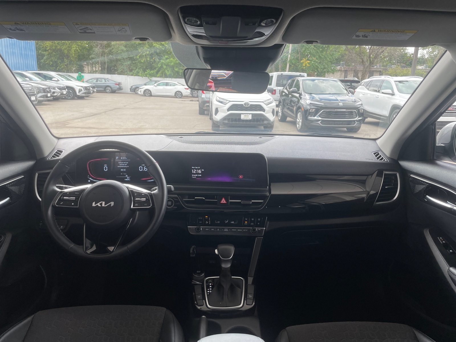 Thumbnail: 2025 Kia Seltos - 3