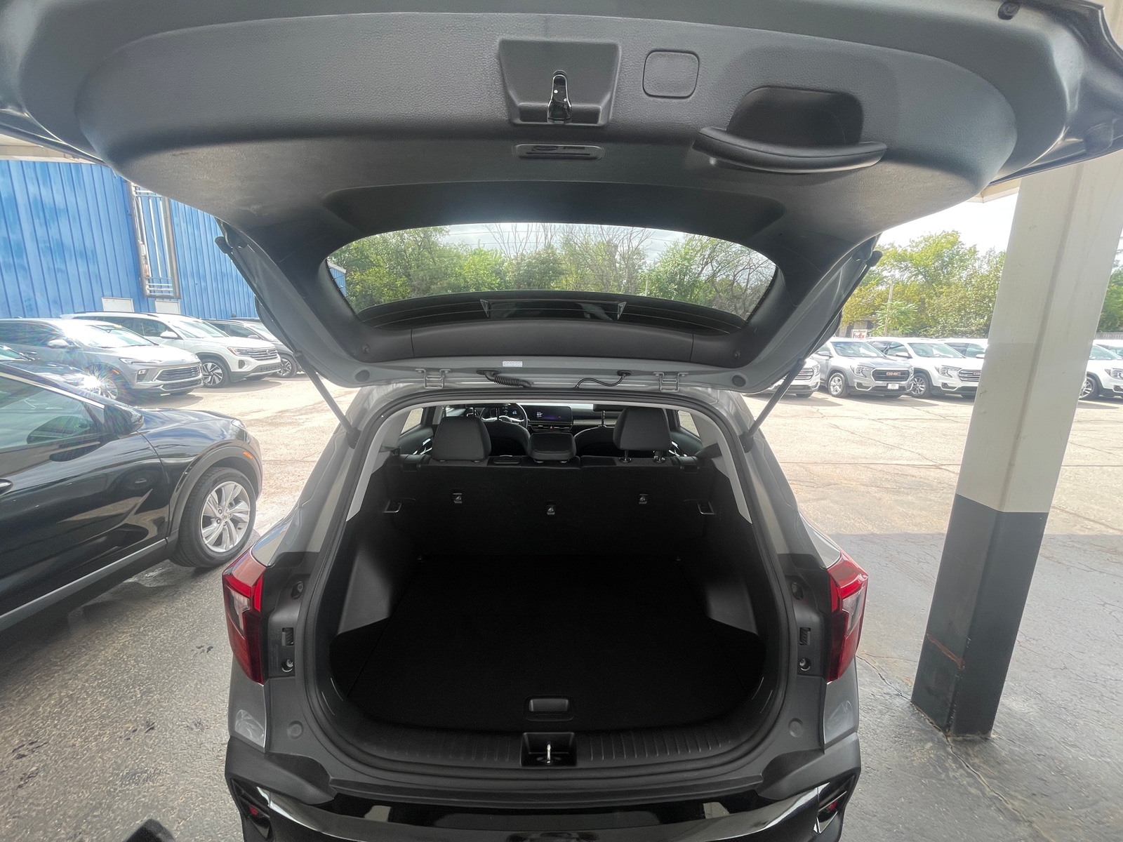 Thumbnail: 2025 Kia Seltos - 6