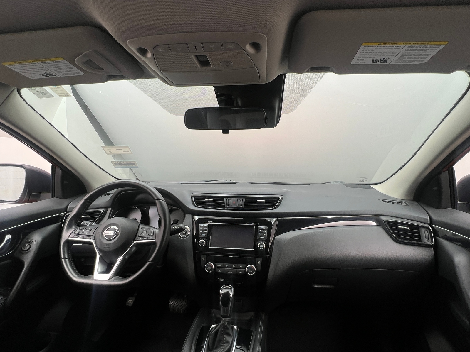 Thumbnail: 2017 Nissan Rogue Sport - 2