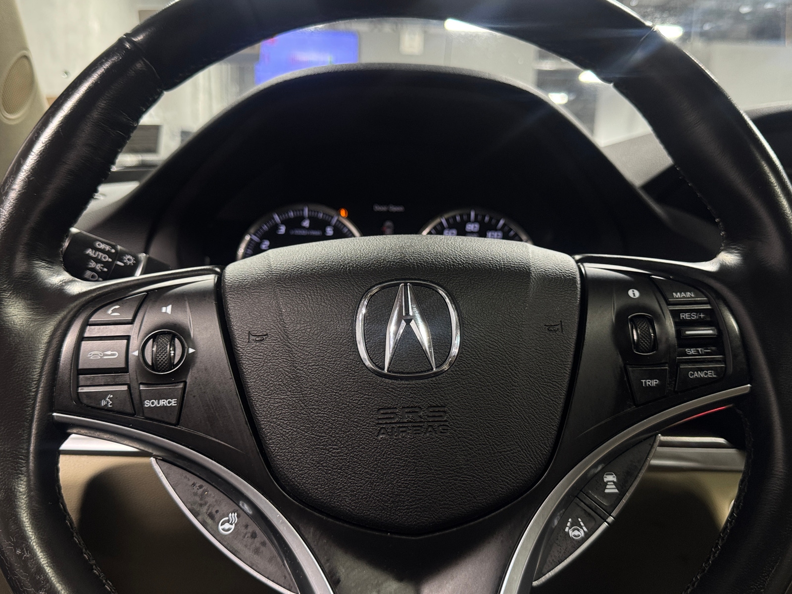 Thumbnail: 2014 Acura MDX - 4
