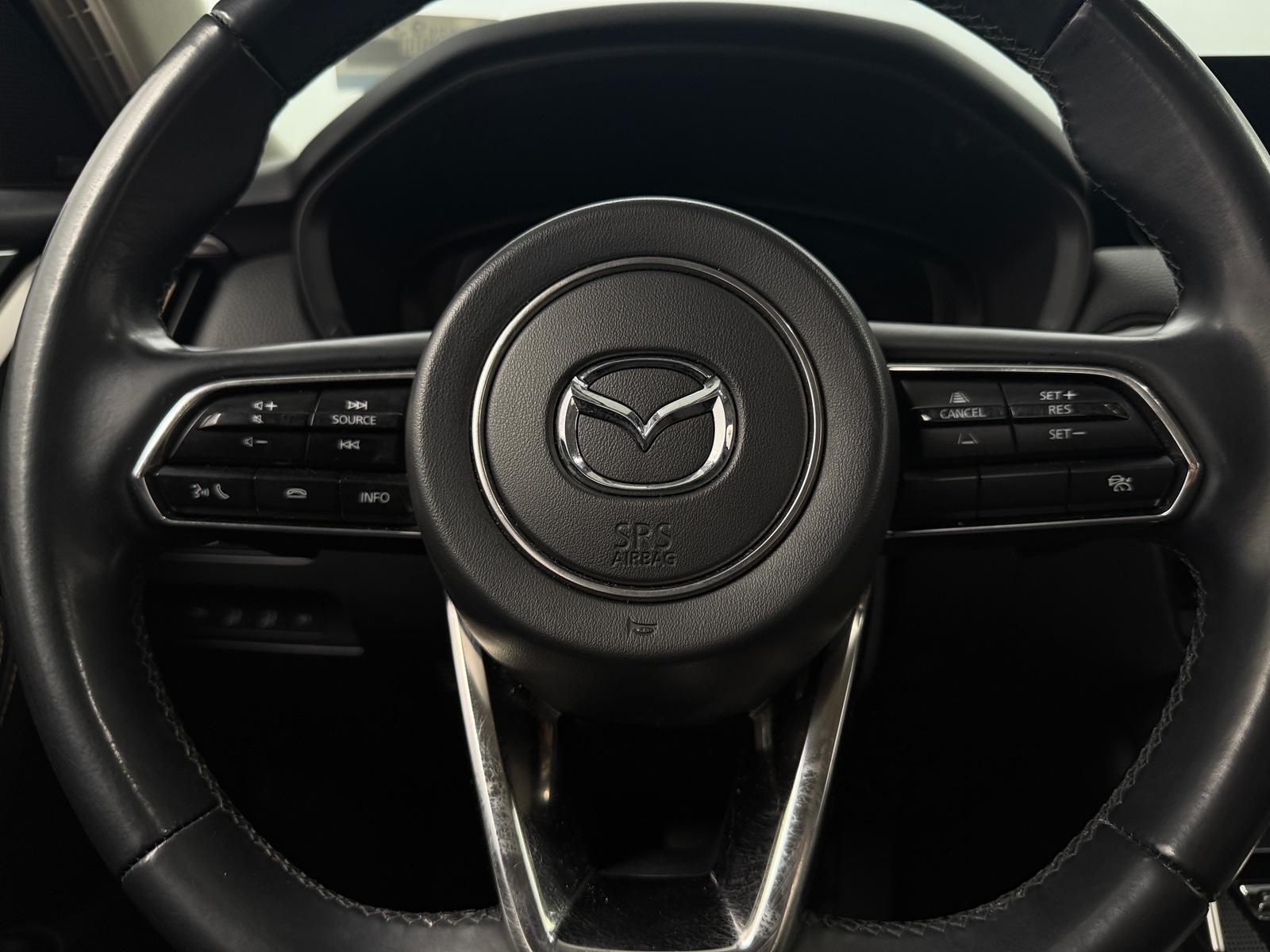 Thumbnail: 2024 Mazda CX-90 - 4